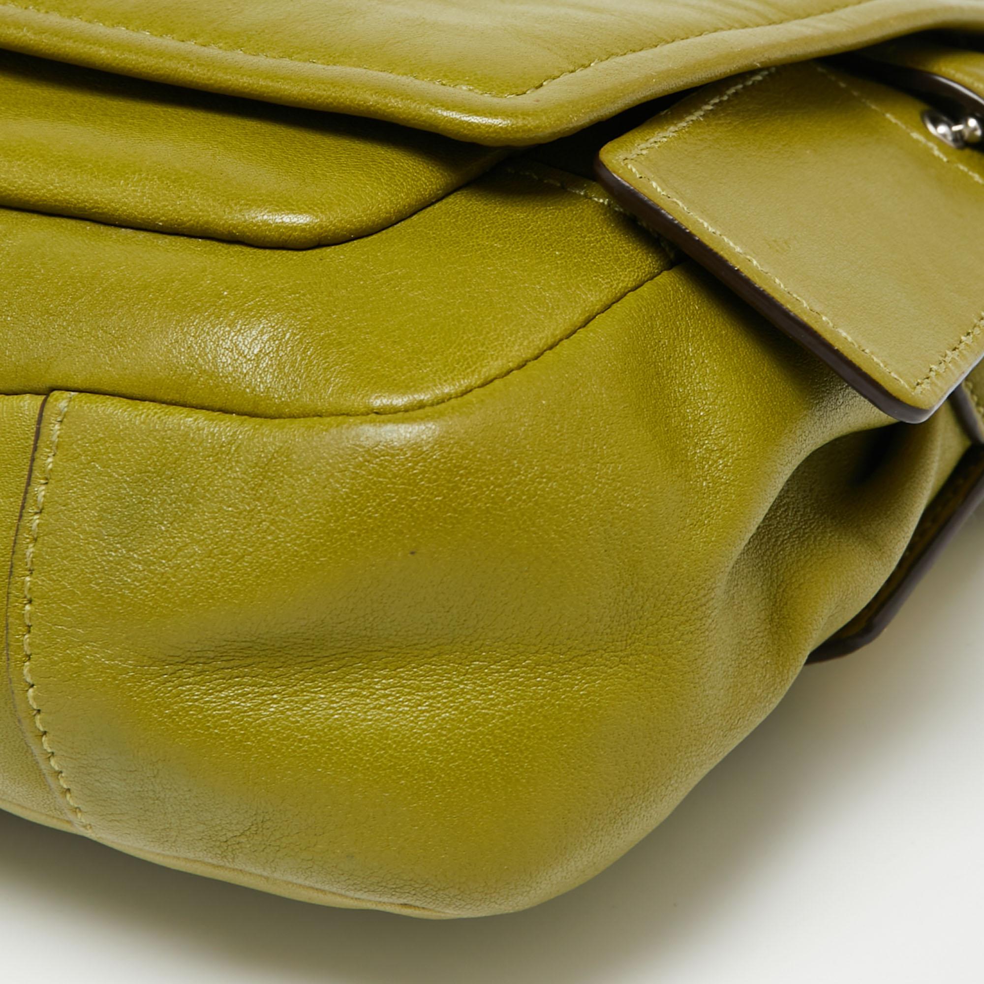 Women's Coach Green Leather Turn-lock Flap Chain Shoulder Bag