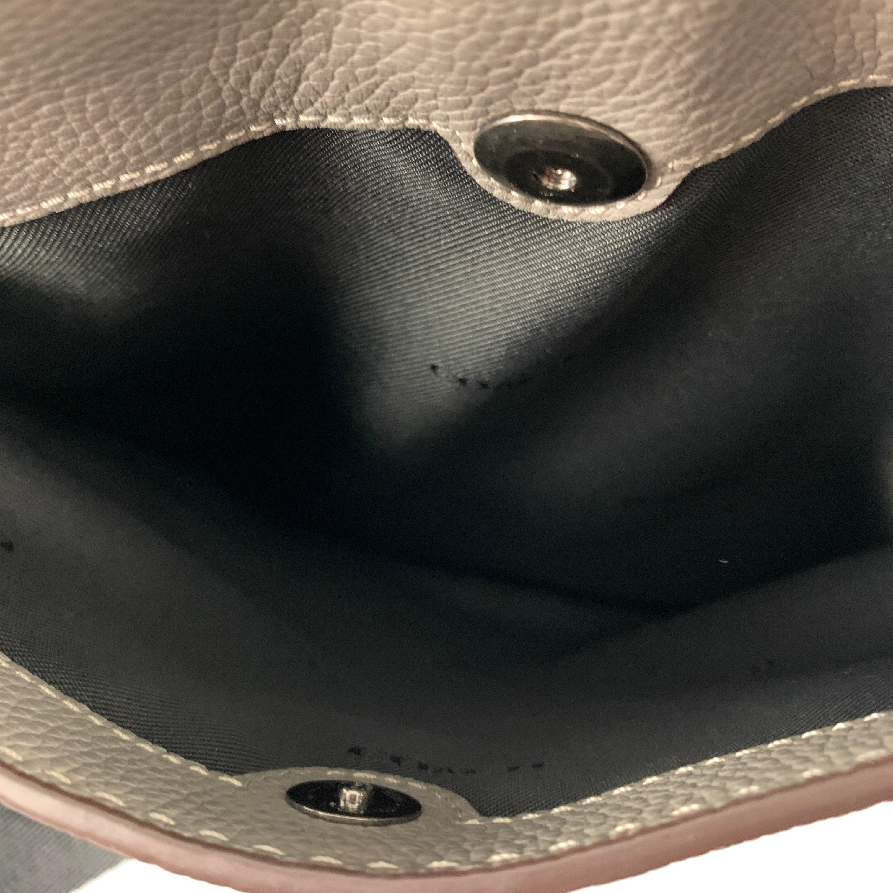 COACH Grey Black Pebble Grain Leather Cross Body Bag For Sale 5