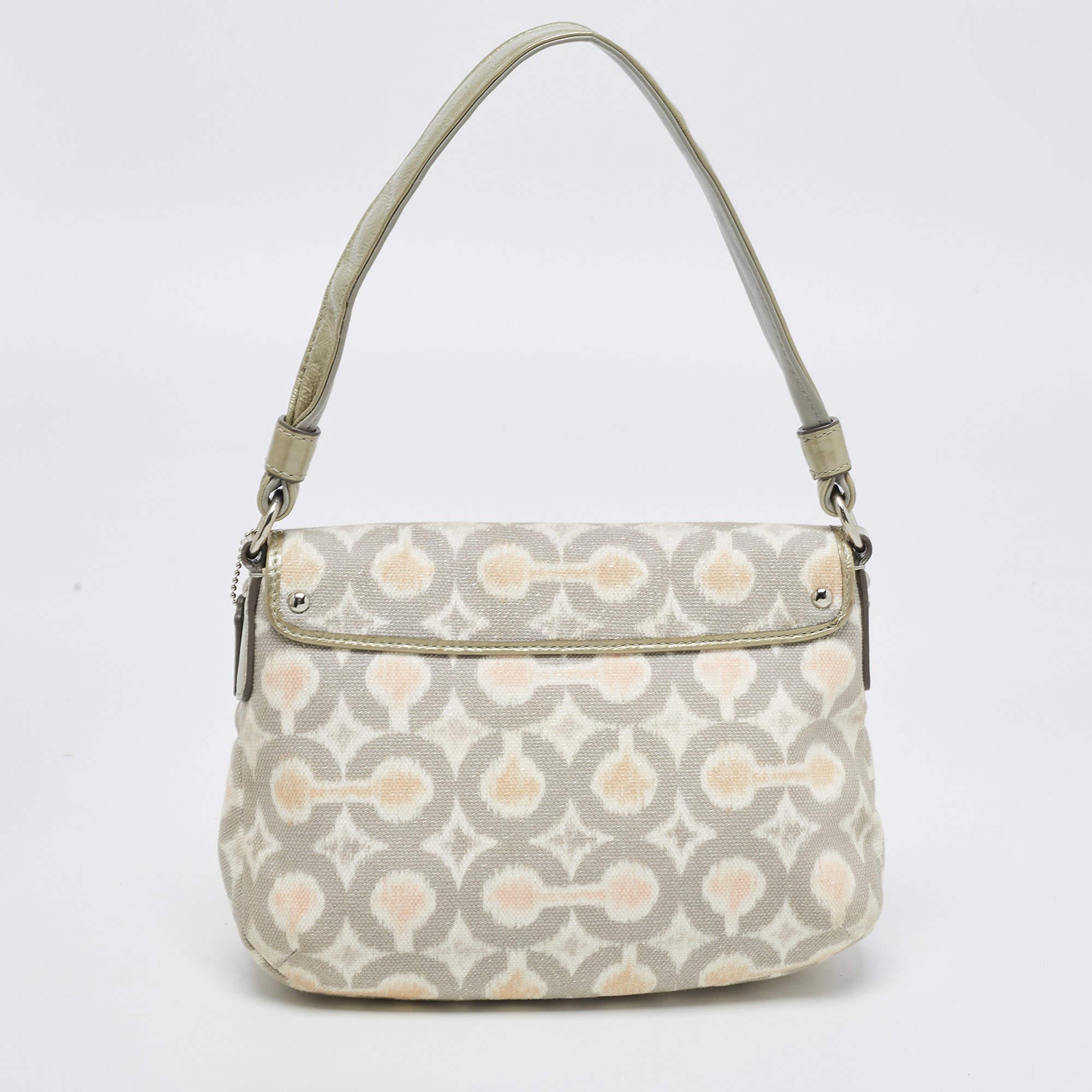 Coach Grey/Multicolor Signature Canvas Op Art Kristin Shoulder Bag In Good Condition For Sale In Dubai, Al Qouz 2