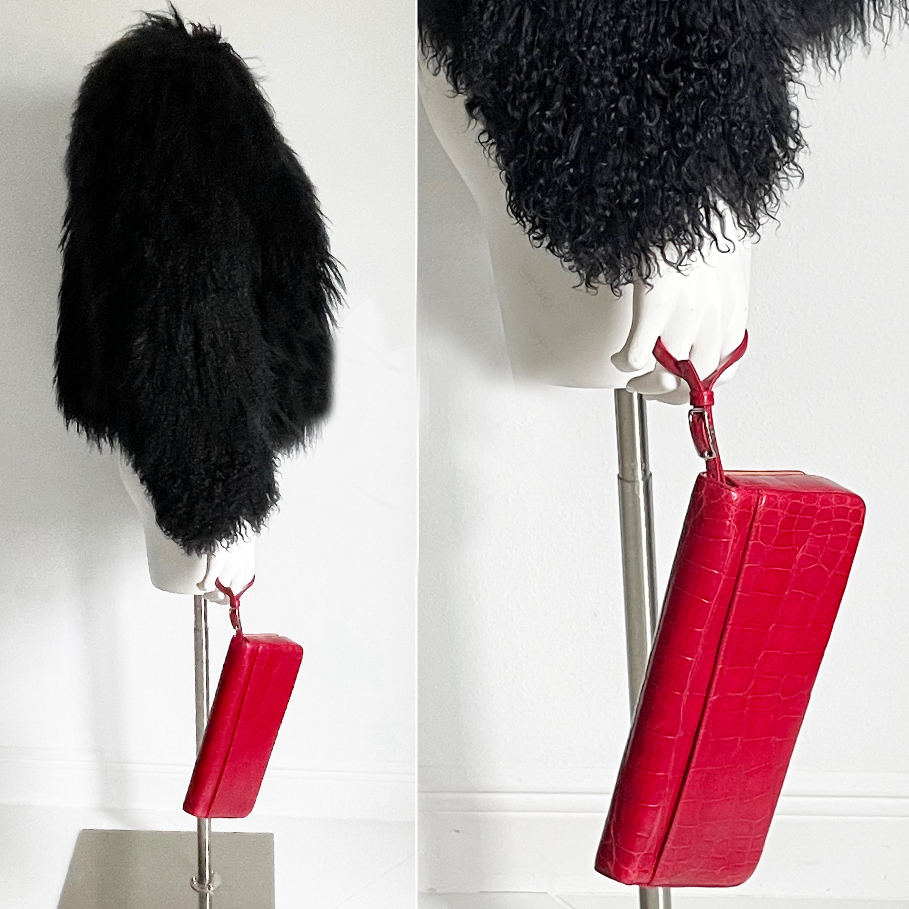 Coach Large Clutch Bag #8389 Italy Limited Edition Red Exotic Alligator HTF Rare For Sale 1