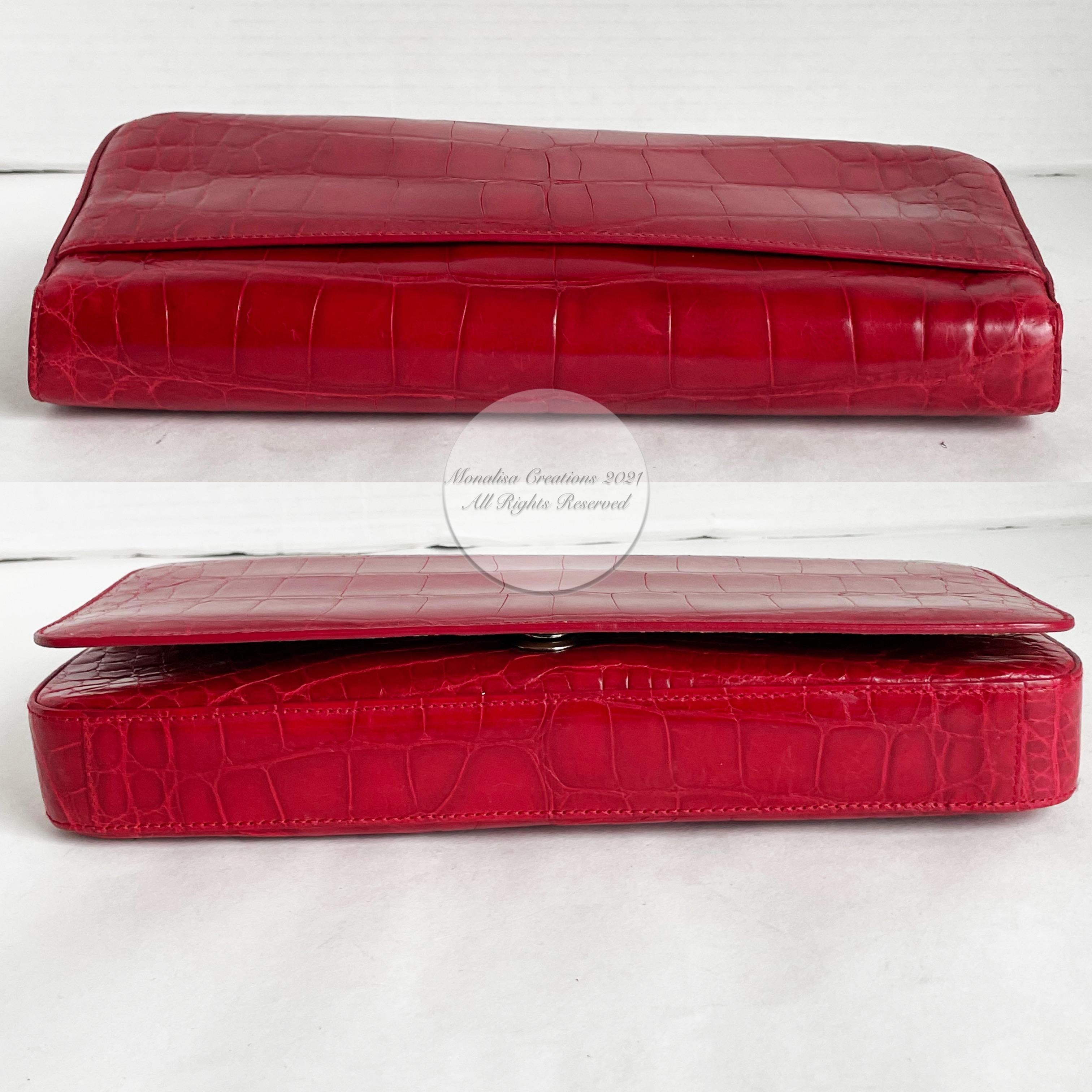 Coach Large Clutch Bag #8389 Italy Limited Edition Red Exotic Alligator HTF Rare For Sale 5