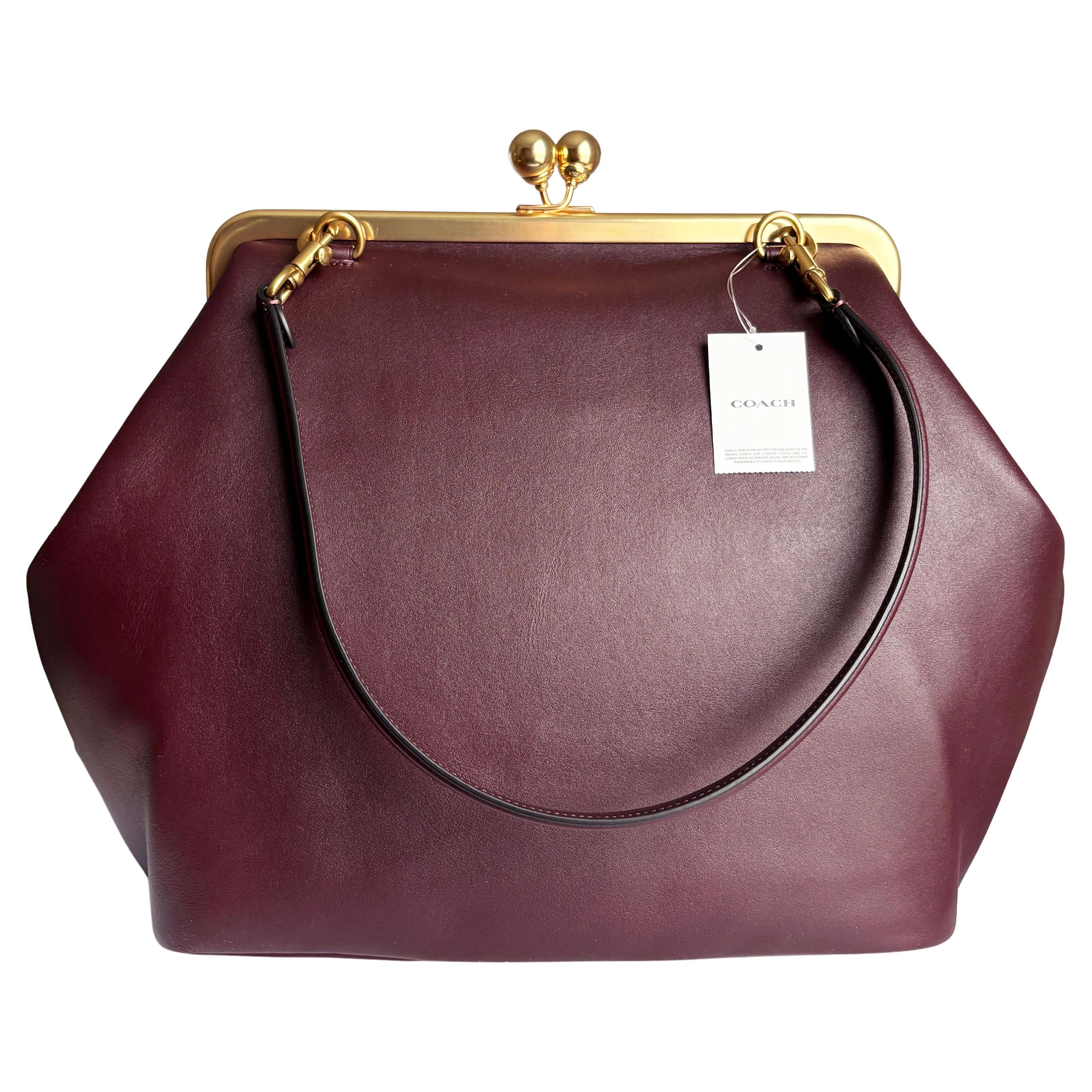 Coach Large Kisslock Frame Bag Black Currant Leather NWT Cashin Carry Reissue en vente