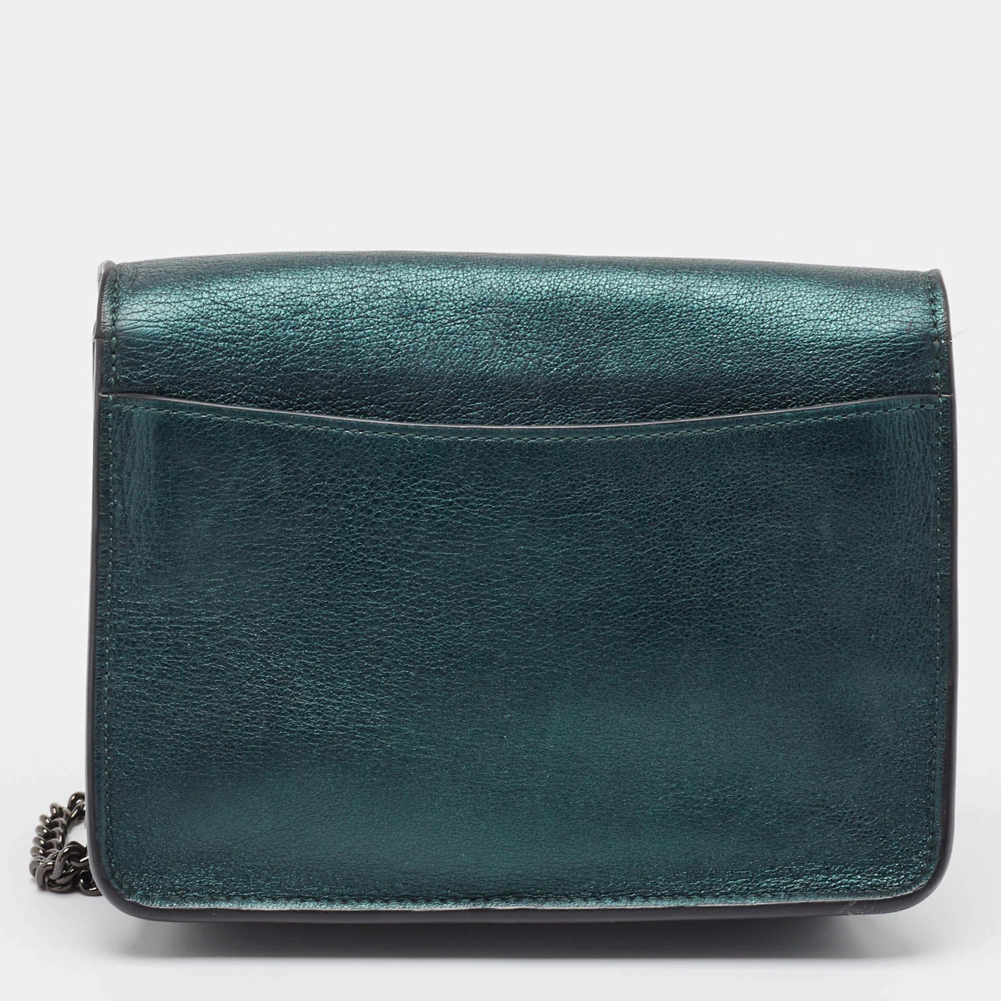 Coach Metallic Green Leather Bowery Crossbody Bag In Good Condition In Dubai, Al Qouz 2