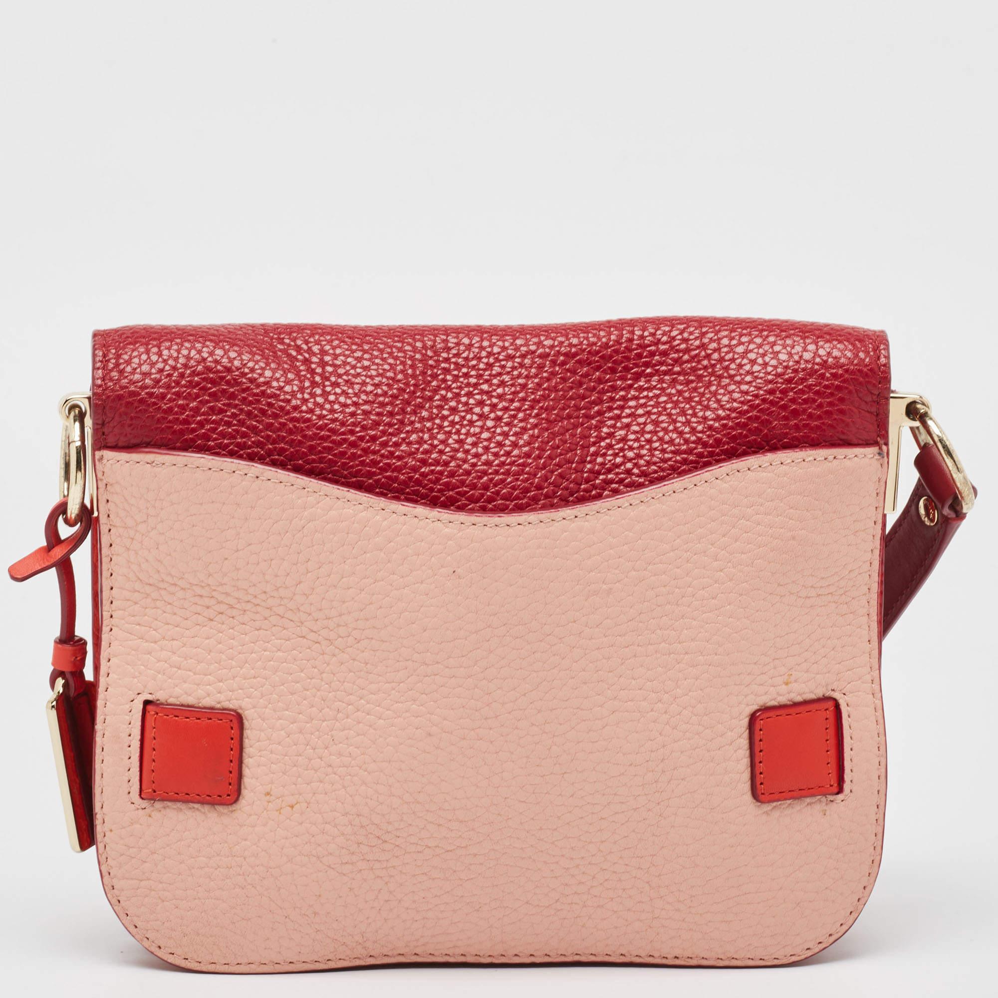 Coach Multicolor Leather Small Swagger Shoulder Bag In Good Condition For Sale In Dubai, Al Qouz 2