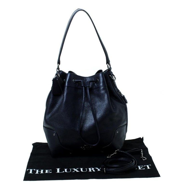 Coach Navy Blue Leather Drawstring Bucket Bag For Sale at 1stDibs