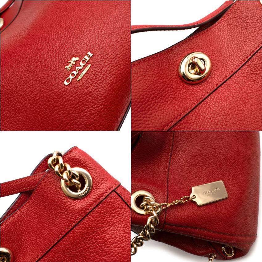 Coach New Season Red Turnlock Edie Shoulder Bag In Excellent Condition In London, GB
