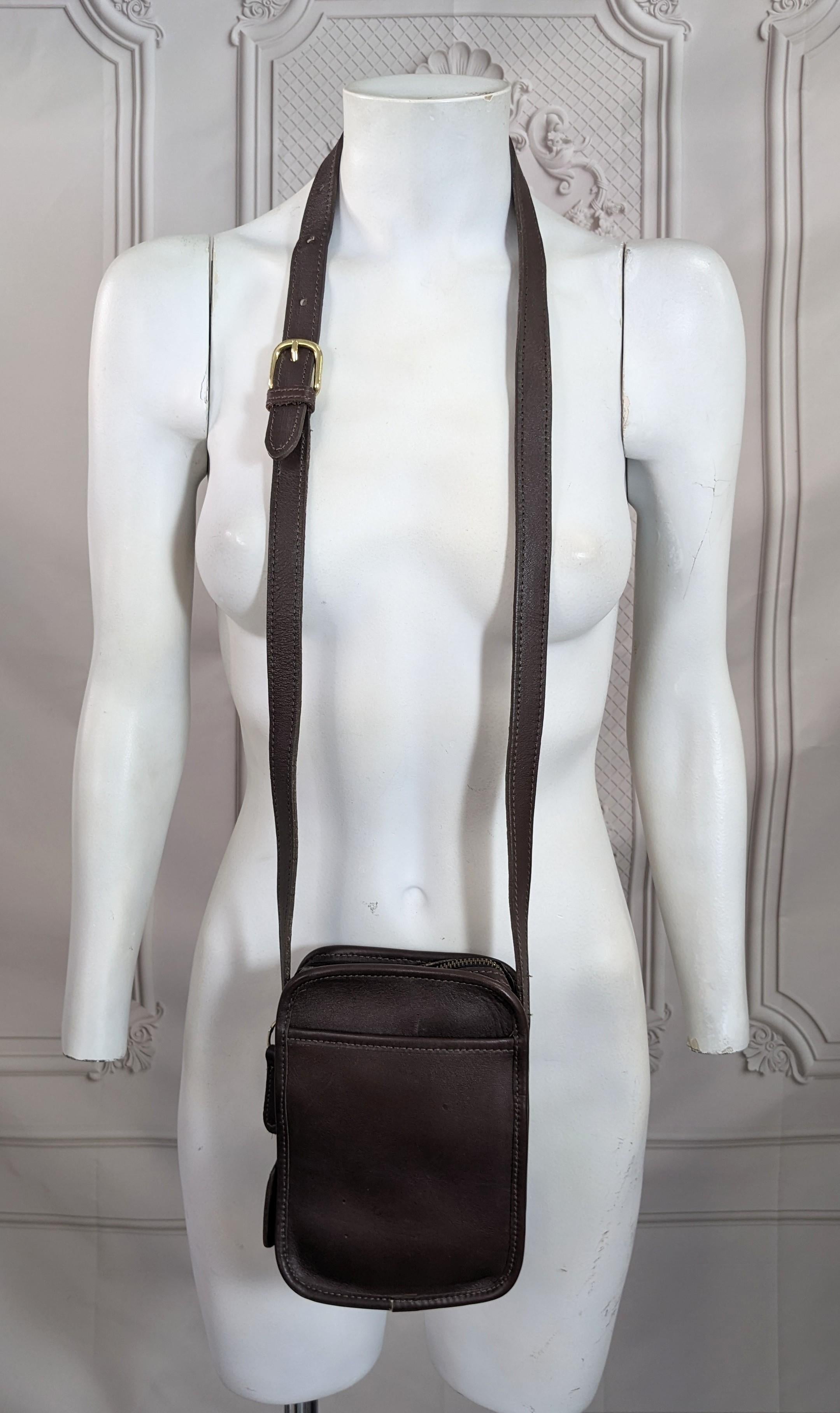 da uomo o donna Mini Crossbody North South di Coach in vendita
