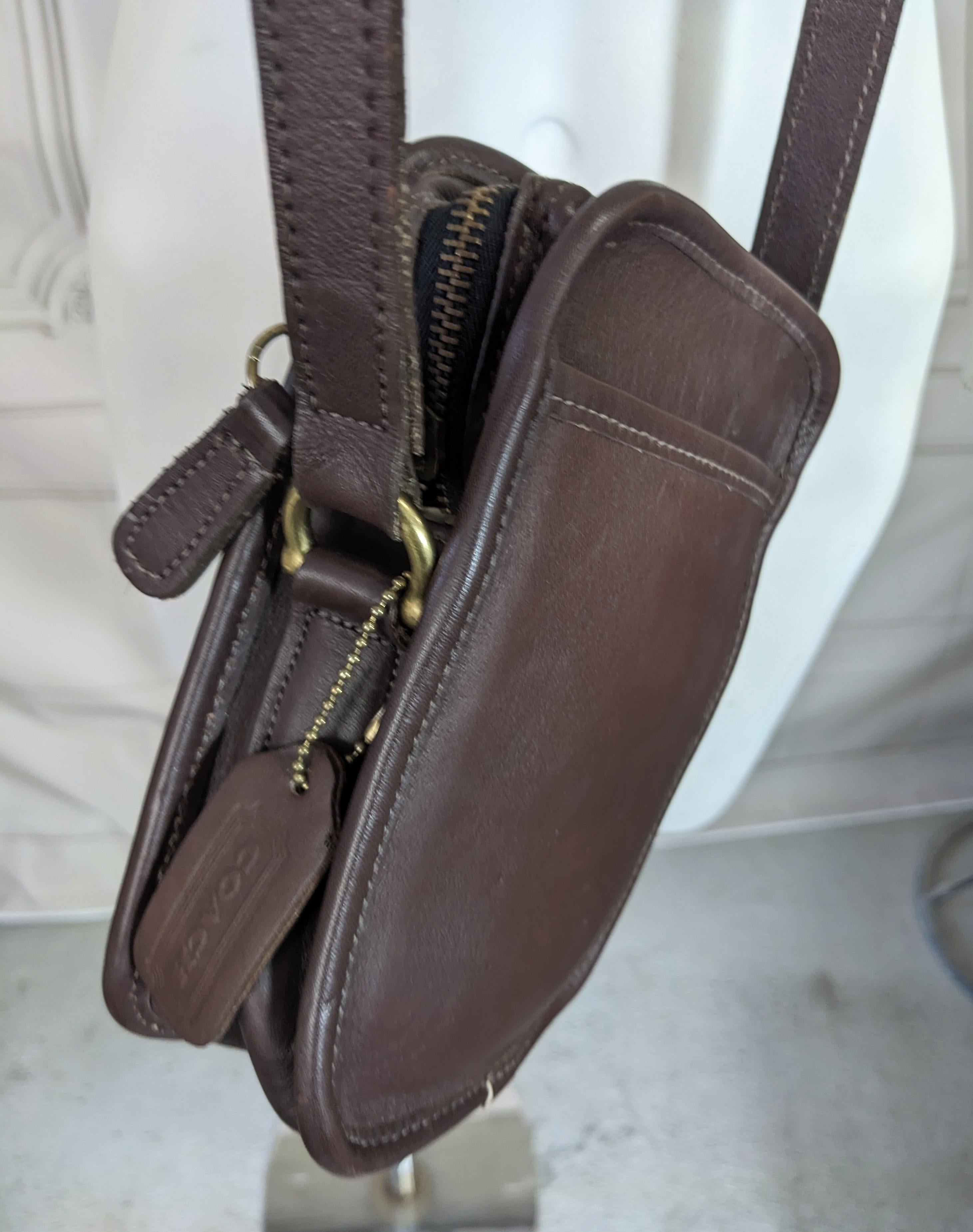 Mini Crossbody North South di Coach in vendita 3