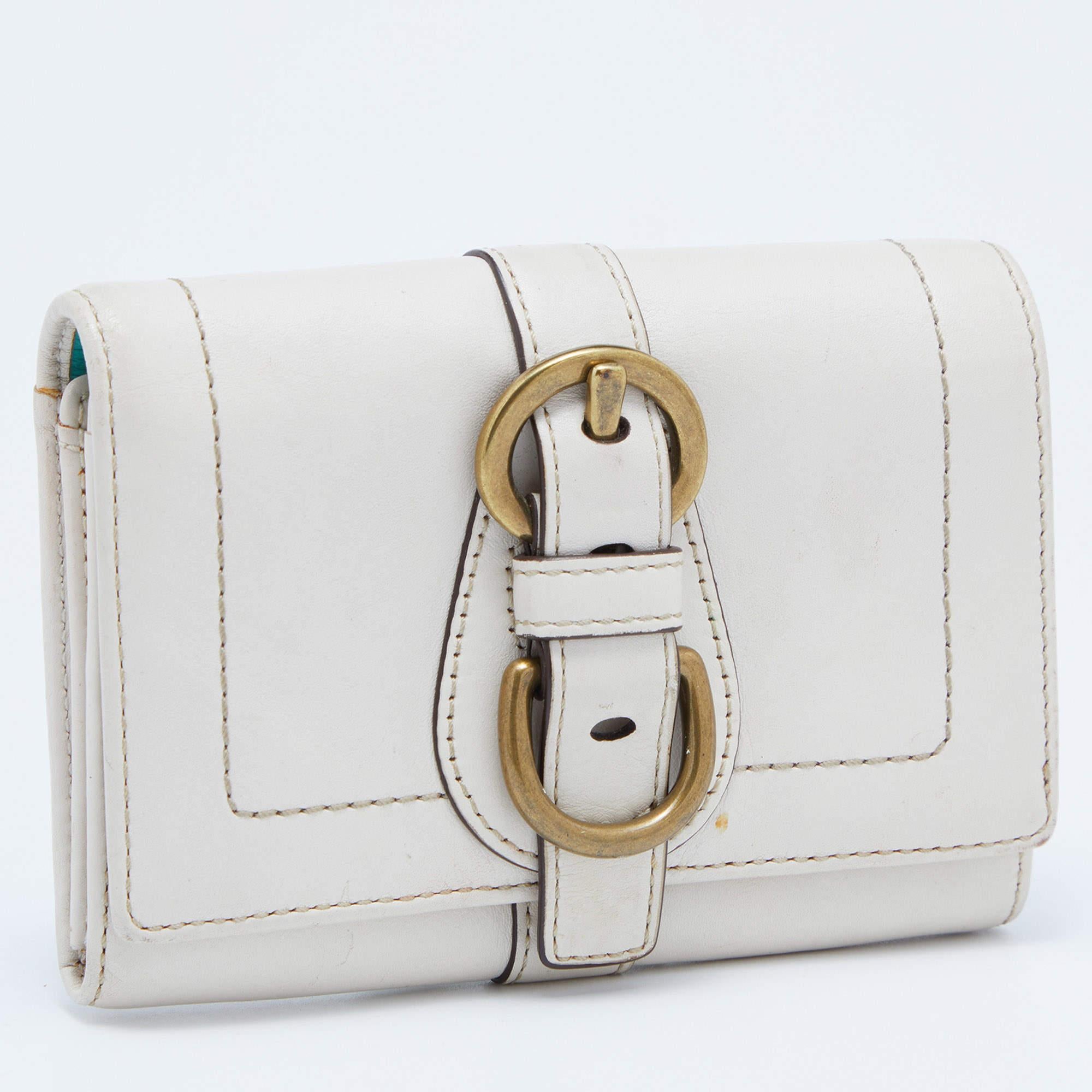 Gray Coach Off White Leather Compact Wallet For Sale