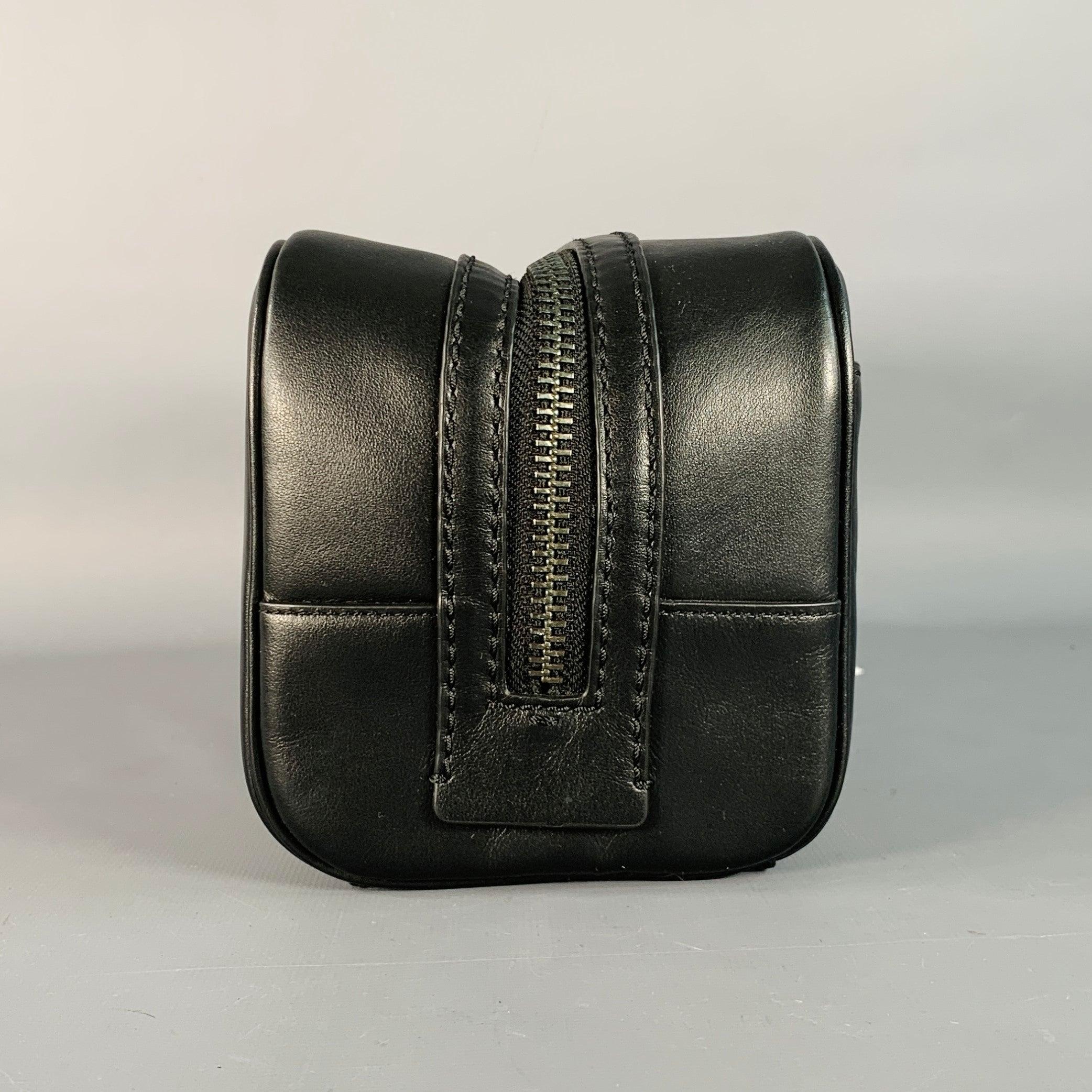Uomo COACH Borsa da toilette con zip in pelle nera taglia unica in vendita