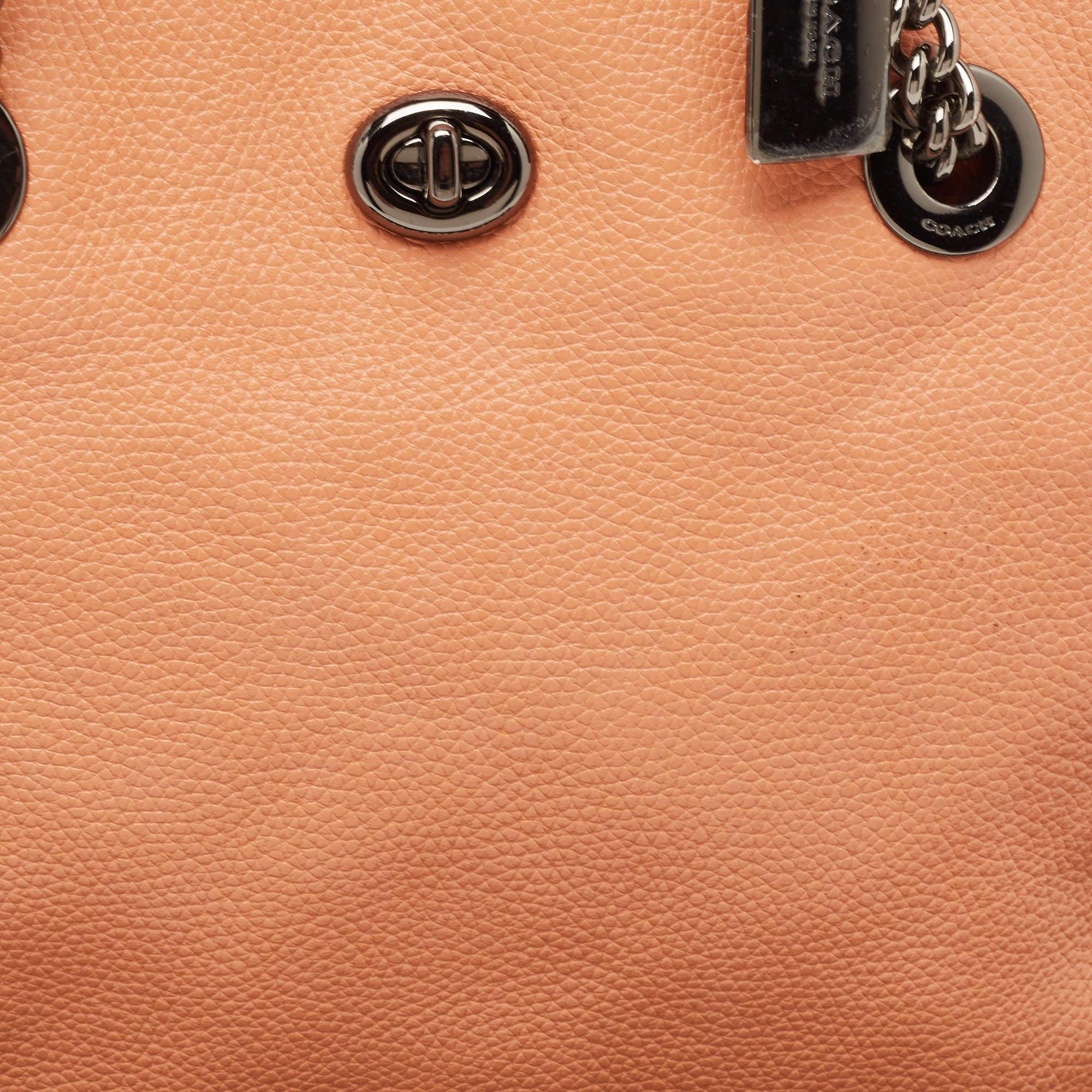 Women's Coach Peach Leather Turnlock Chain Tote For Sale