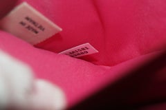 COACH Quilted Pink Zipp Wallet 1CO726K