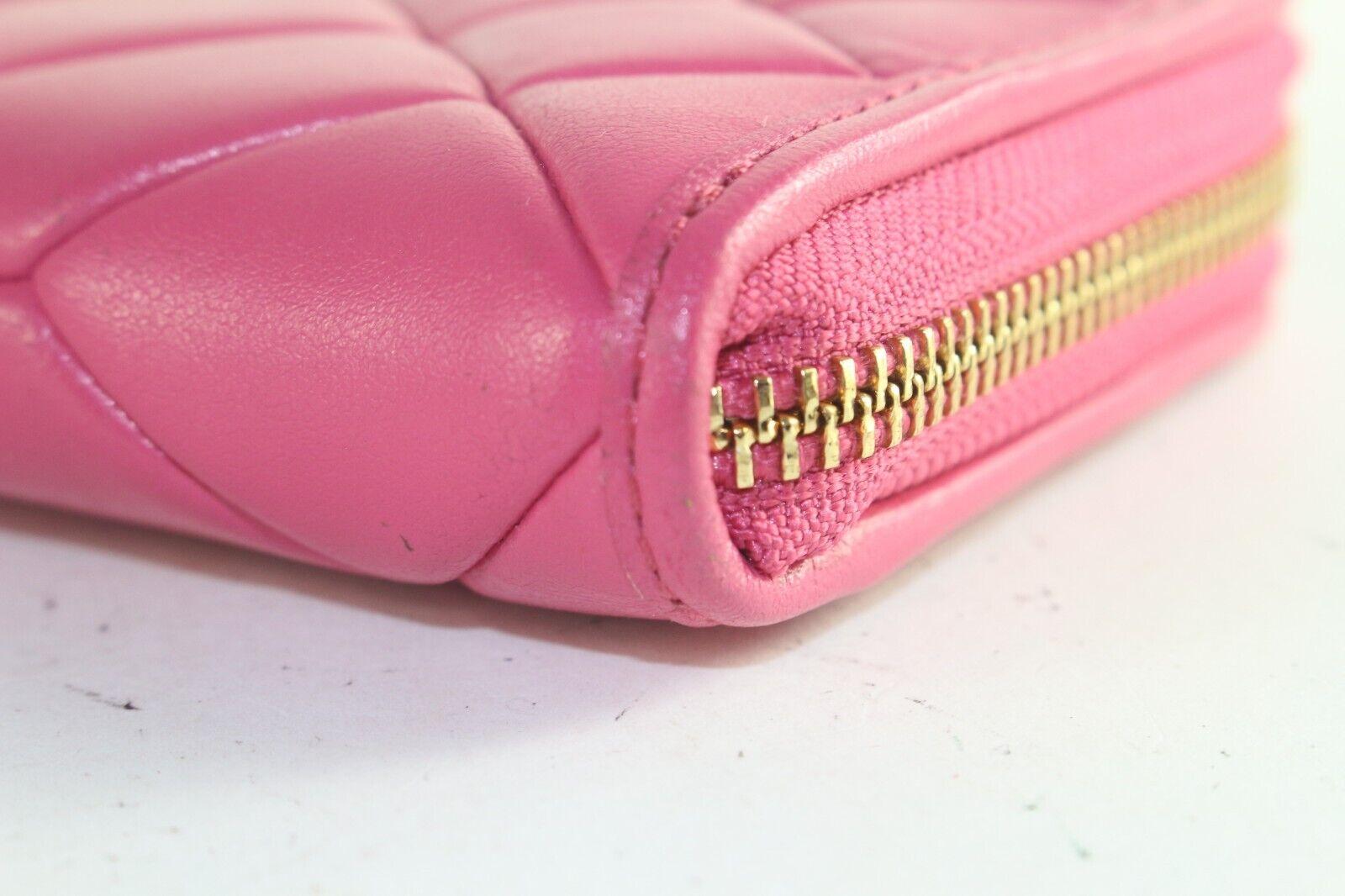 COACH Quilted Pink Zipp Wallet 1CO726K For Sale 2