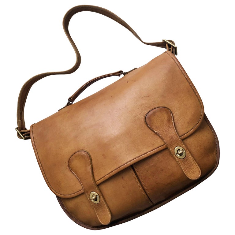 Coach classic messenger bag clearance