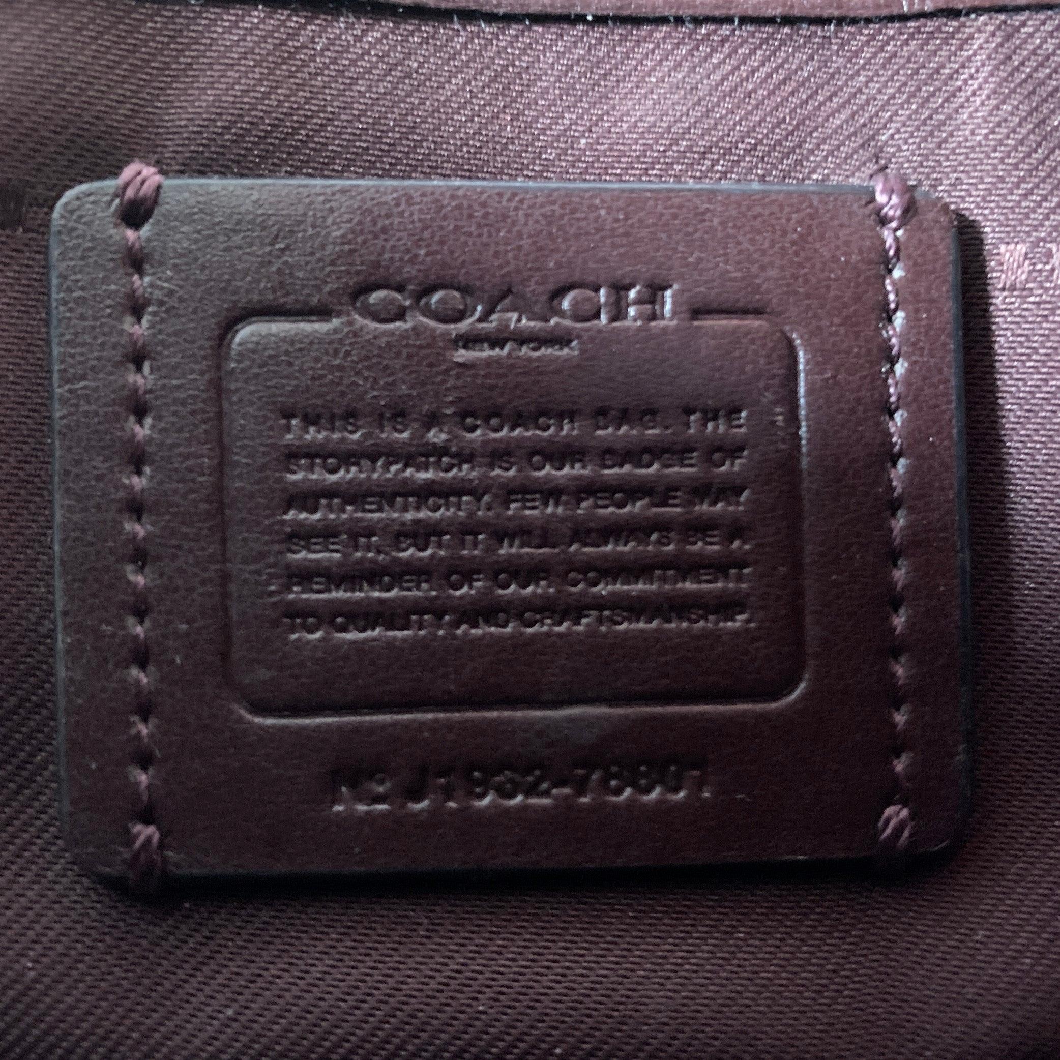 Bolso cruzado COACH Vintage Black Gold Leather Monogram Chain Link en venta 3