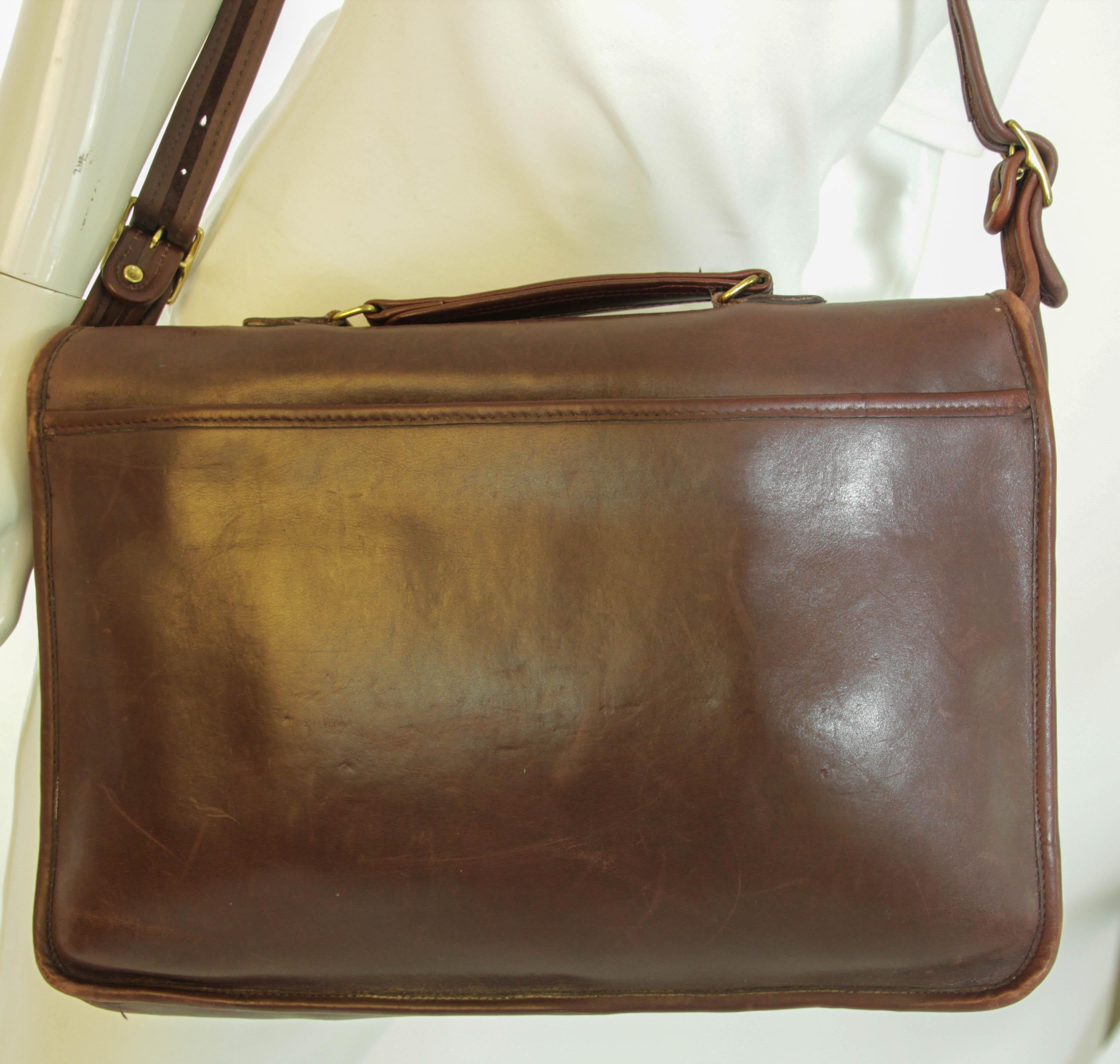 Coach Vintage Brown Leder Messenger Aktentasche Satchel Made in USA 1970er Jahre im Angebot 4