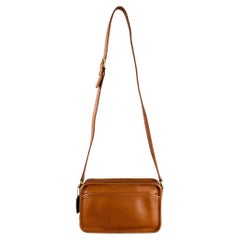 COACH Vintage One Size Brown Camel Leather Crossbody Handbag