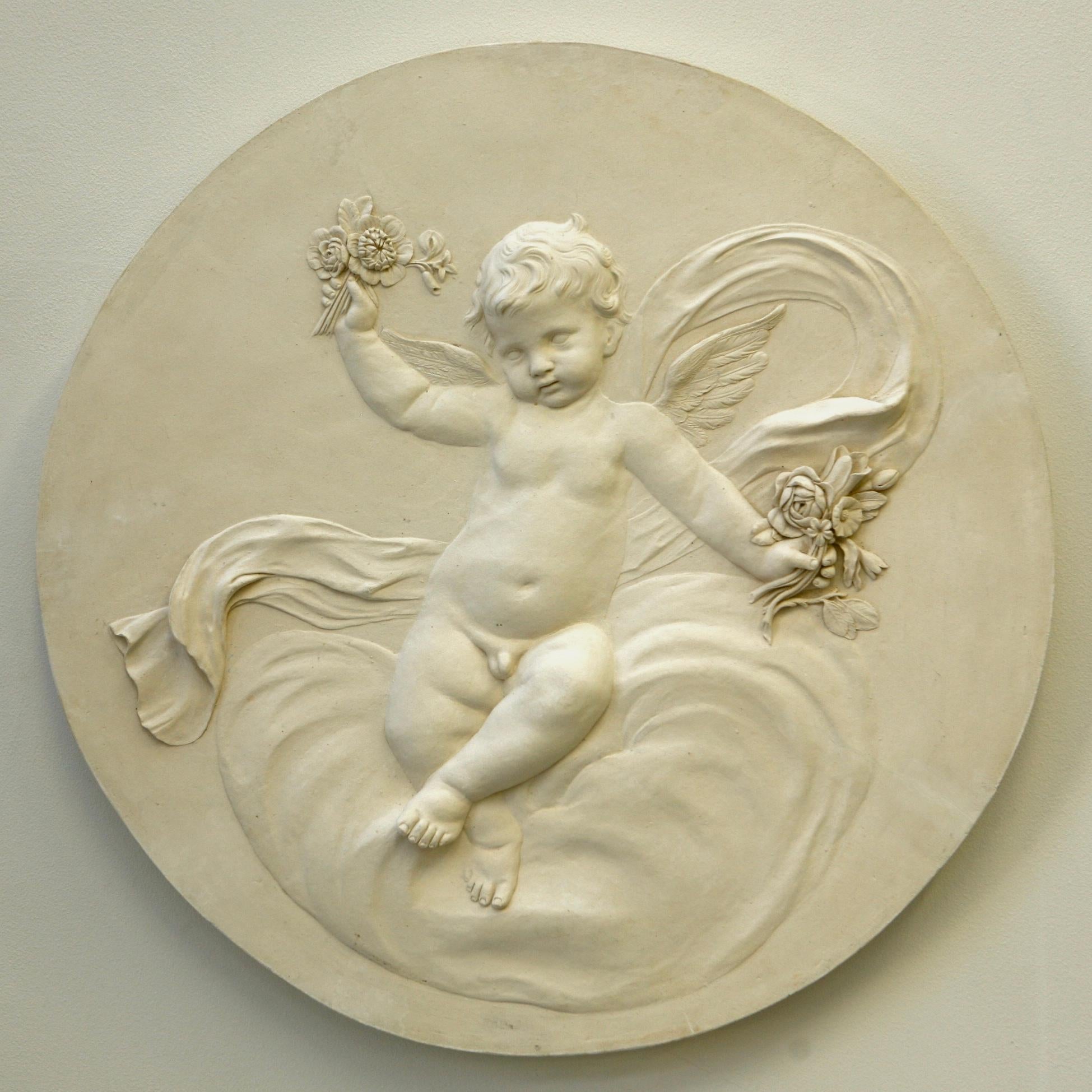 Figurative Sculpture Coade - Rondelle en plâtre représentant le printemps des quatre saisons