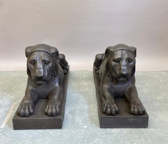 'Coade' Stone Egyptian Lion Outdoor Statue in Classical Style (18th c)