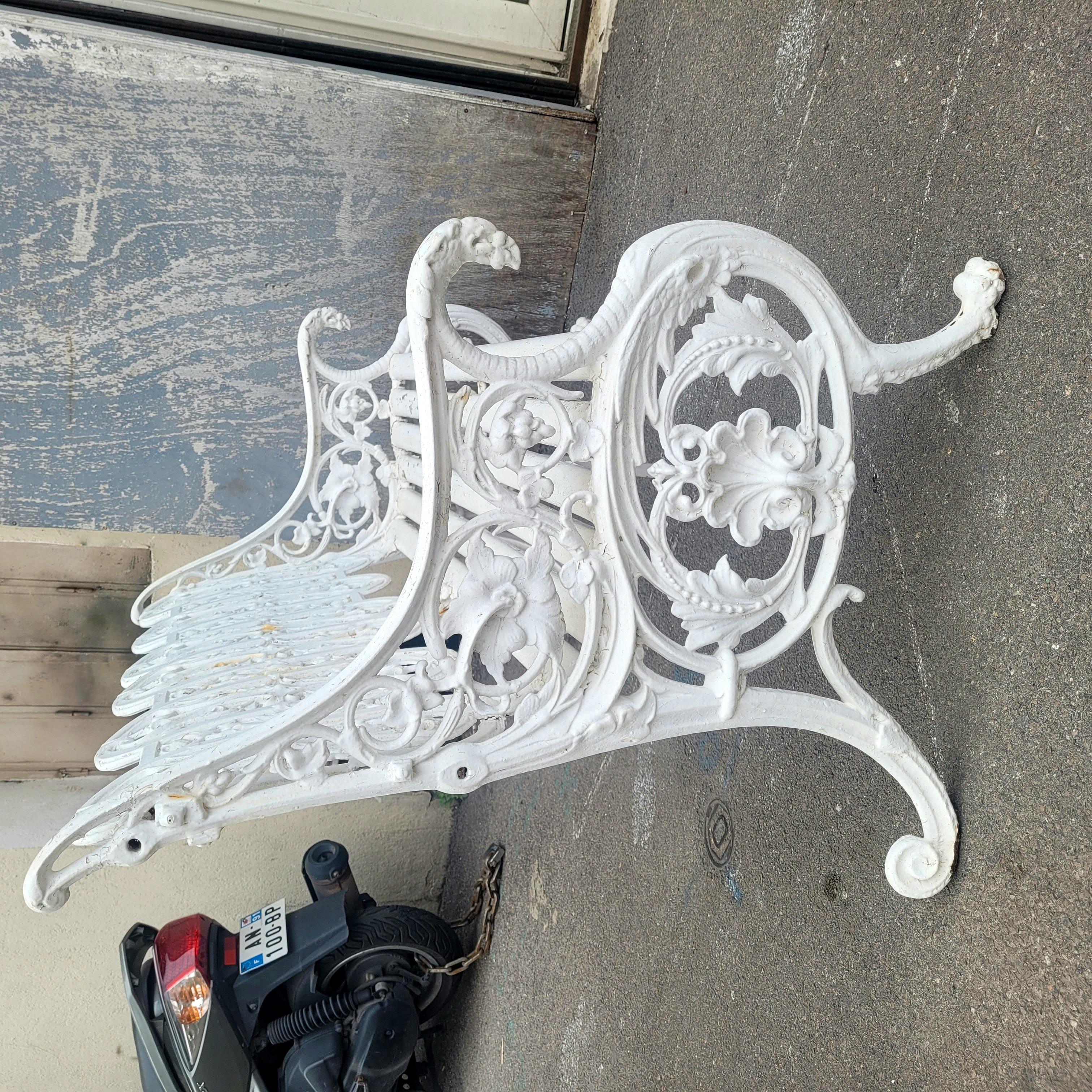 Coalbrookdale, Cast Iron Bench, 19th Century For Sale 5