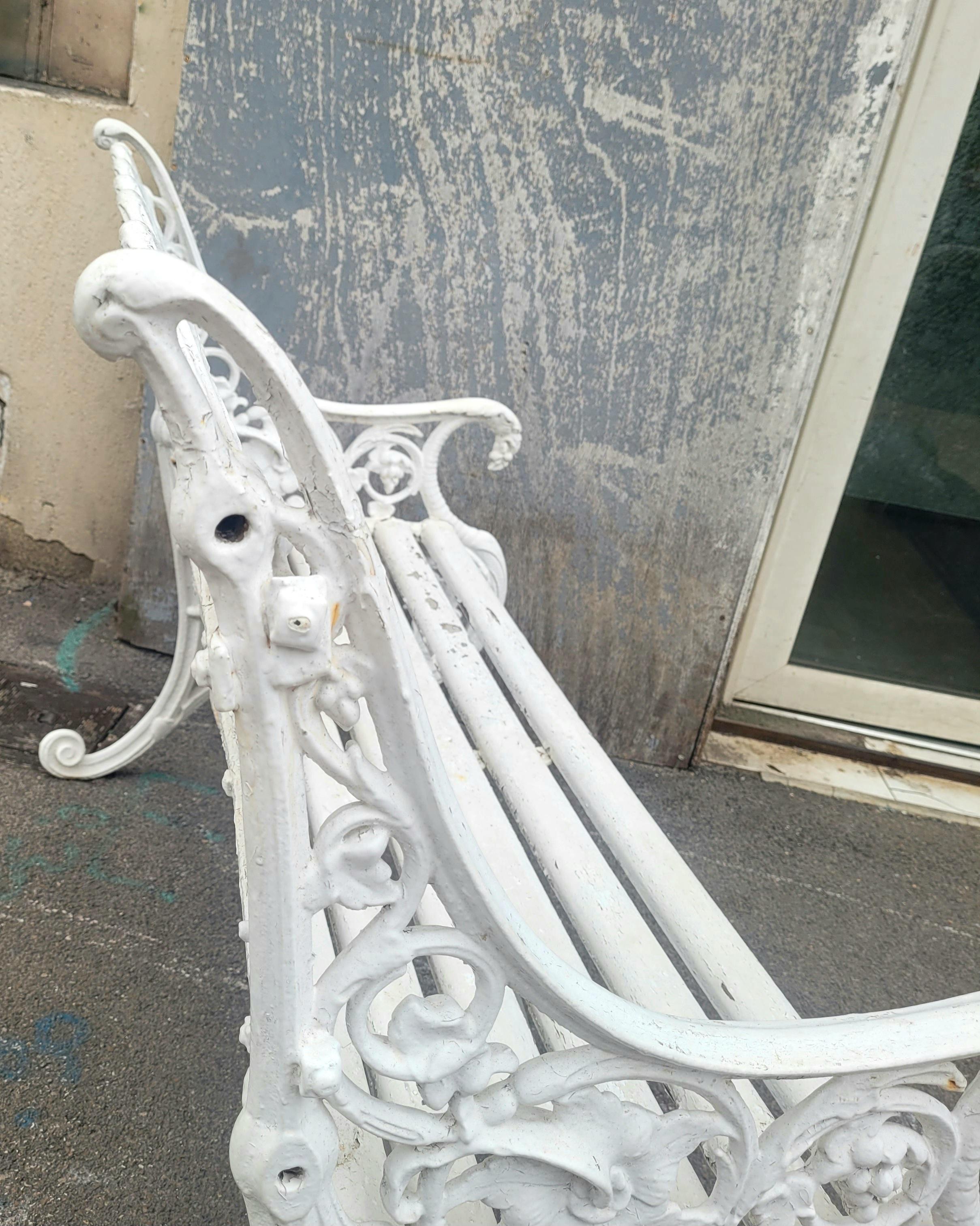 Coalbrookdale, Cast Iron Bench, 19th Century For Sale 8
