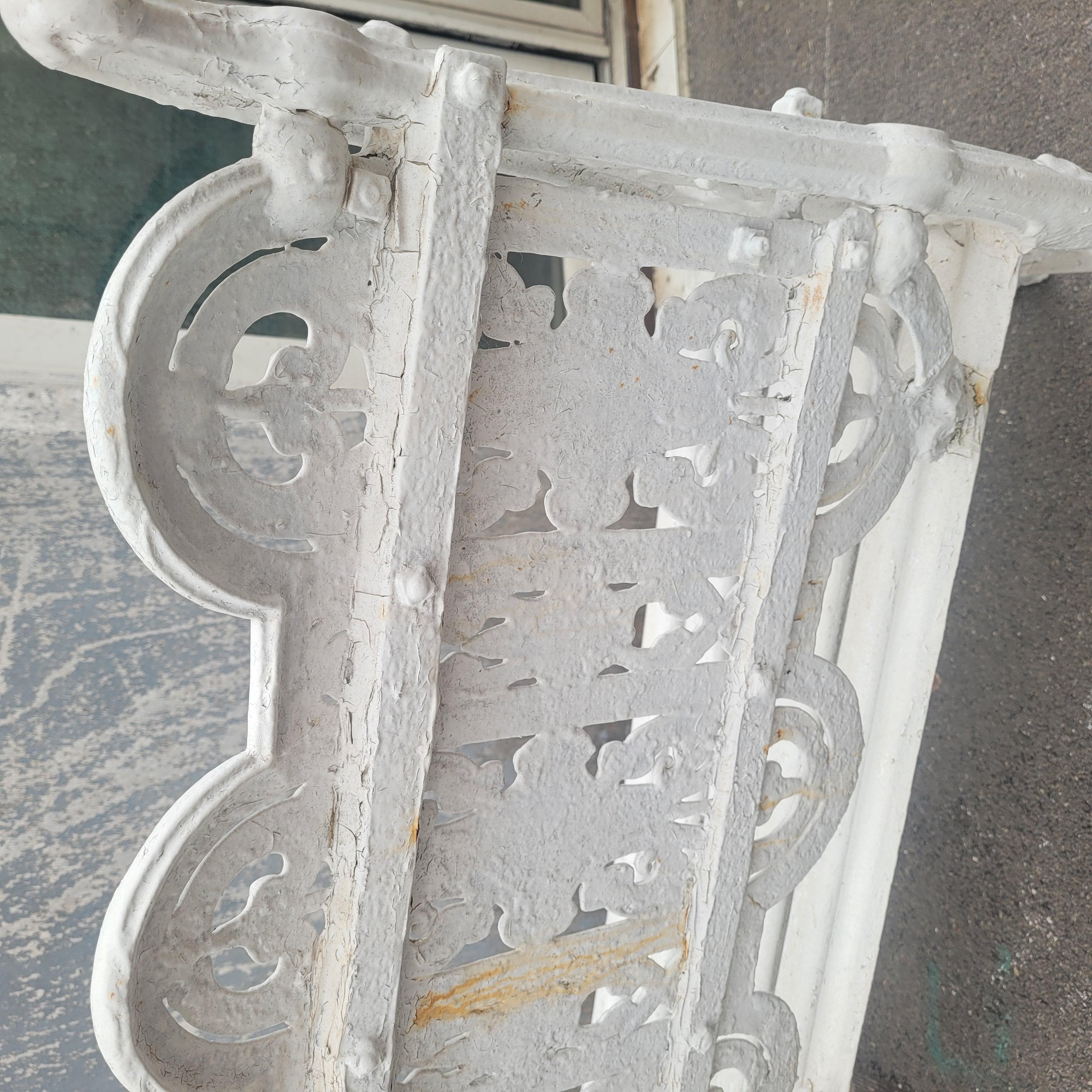 Coalbrookdale, Cast Iron Bench, 19th Century For Sale 14