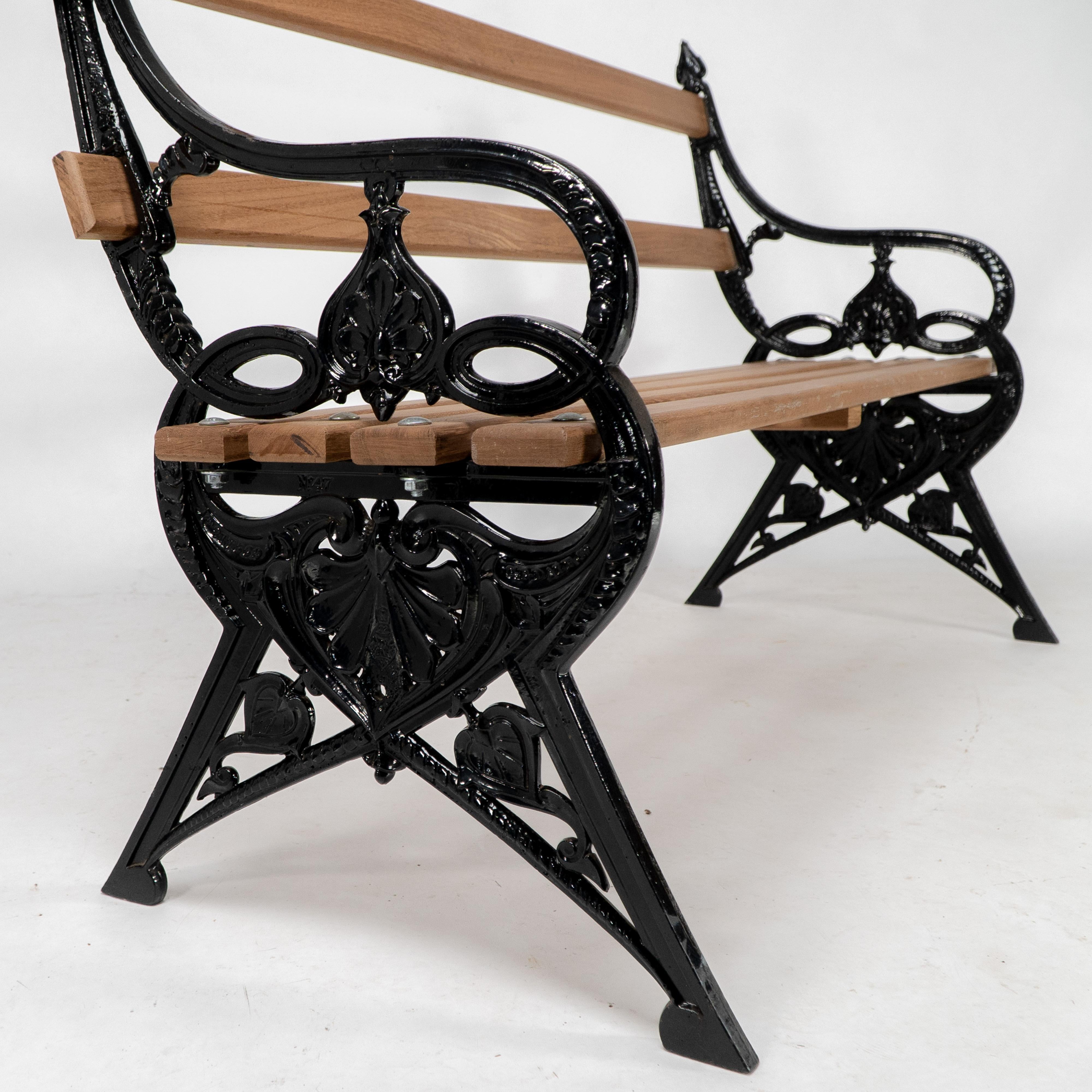 Coalbrookdale. Lily Pad pair of Aesthetic Movement cast iron garden benches For Sale 5
