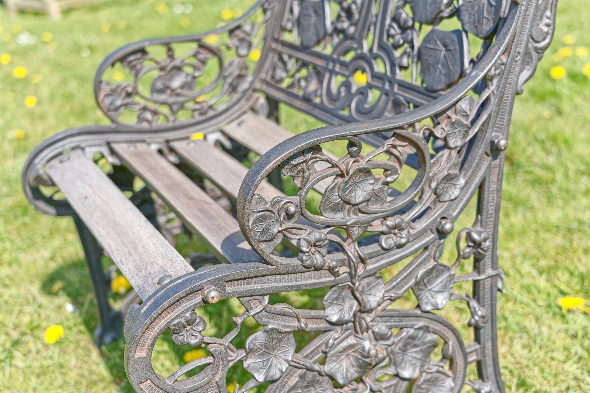 Coalbrookdale Nasturtium-Gartensitz aus Gusseisen mit Muster aus Gusseisen im Angebot 3