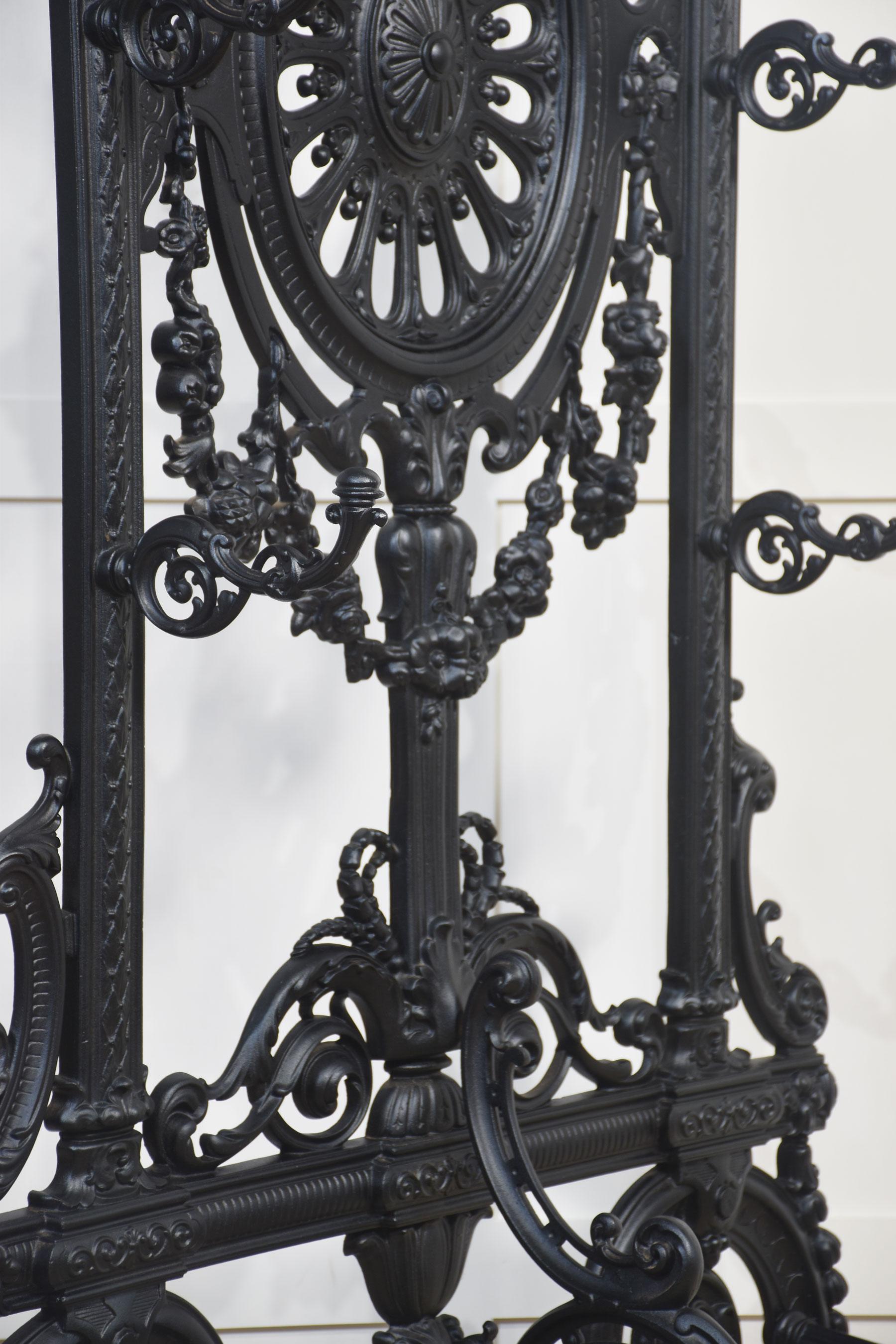 Stand en fonte de style Coalbrookdale en vente 2