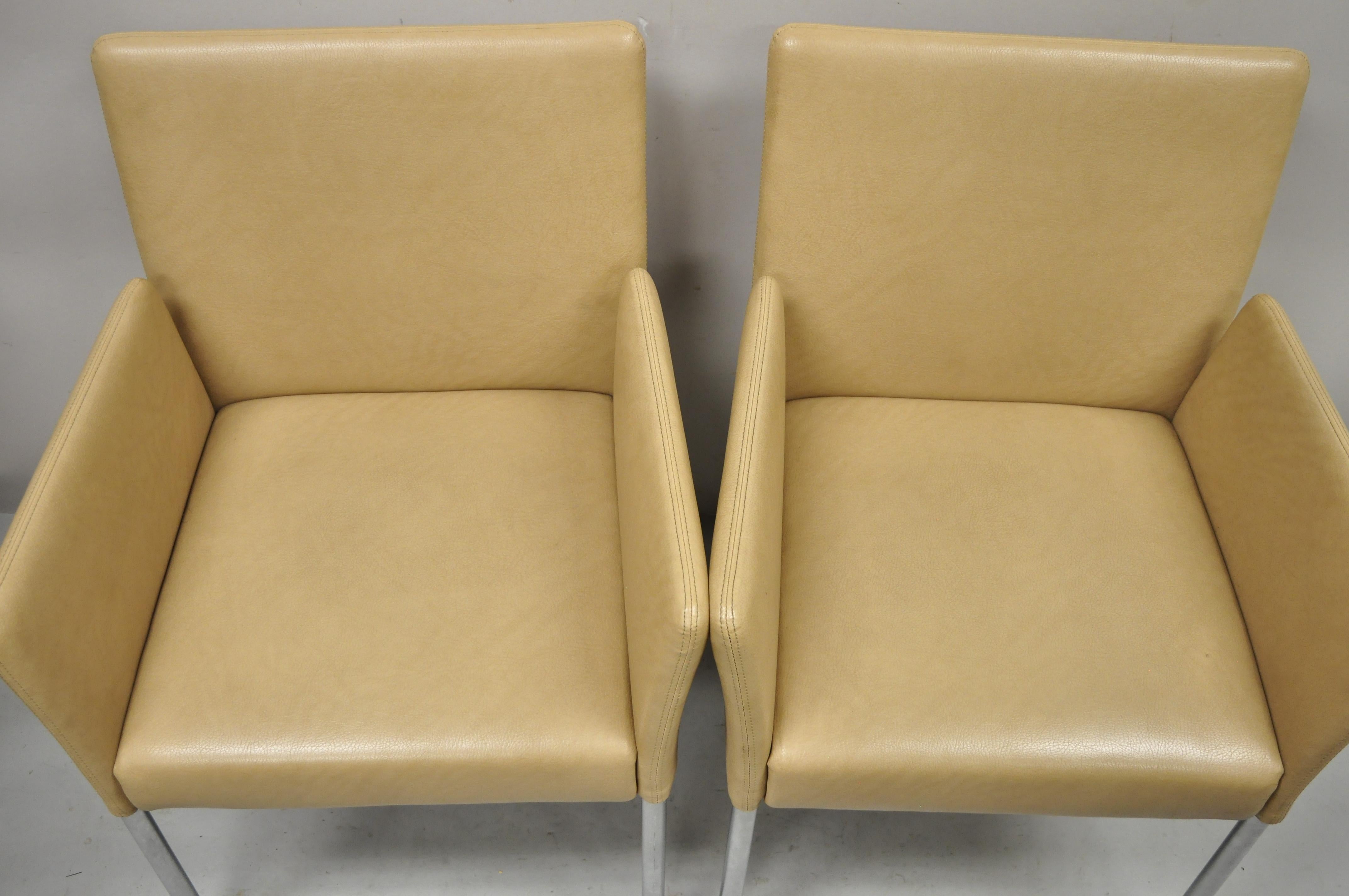 North American Coalesce Steelcase Beige Leather Model 1510 Switch Guest Arm Chair 'A', a Pair For Sale