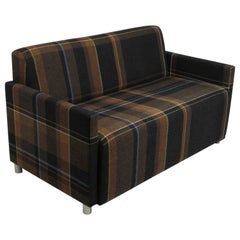 Coalesse Settee gepolstert in Paul Smith by Maharam Übertriebene Woll kariert