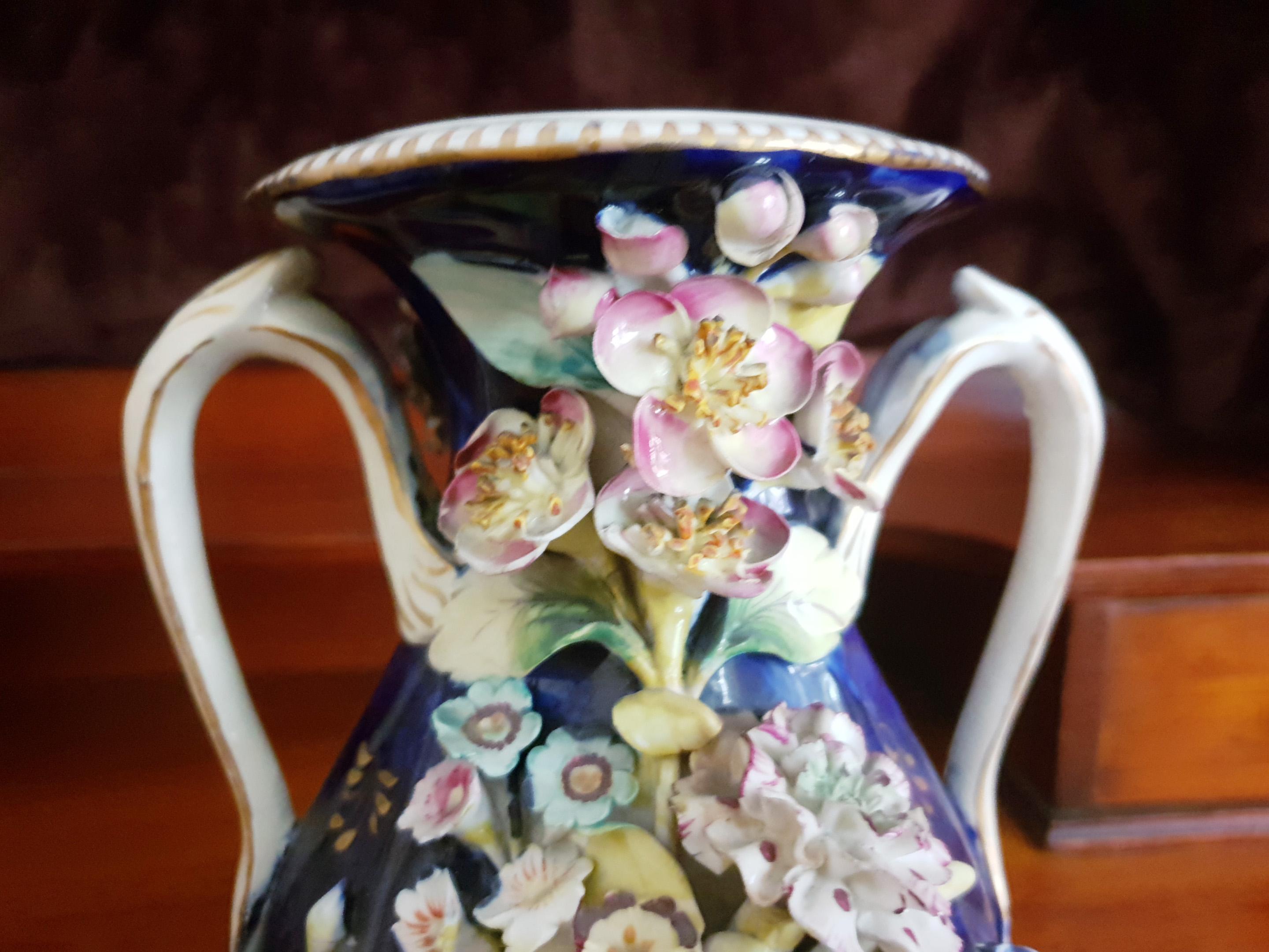 Coalport 19th Century Encrusted Coalbrookdale Blue Vases For Sale 9