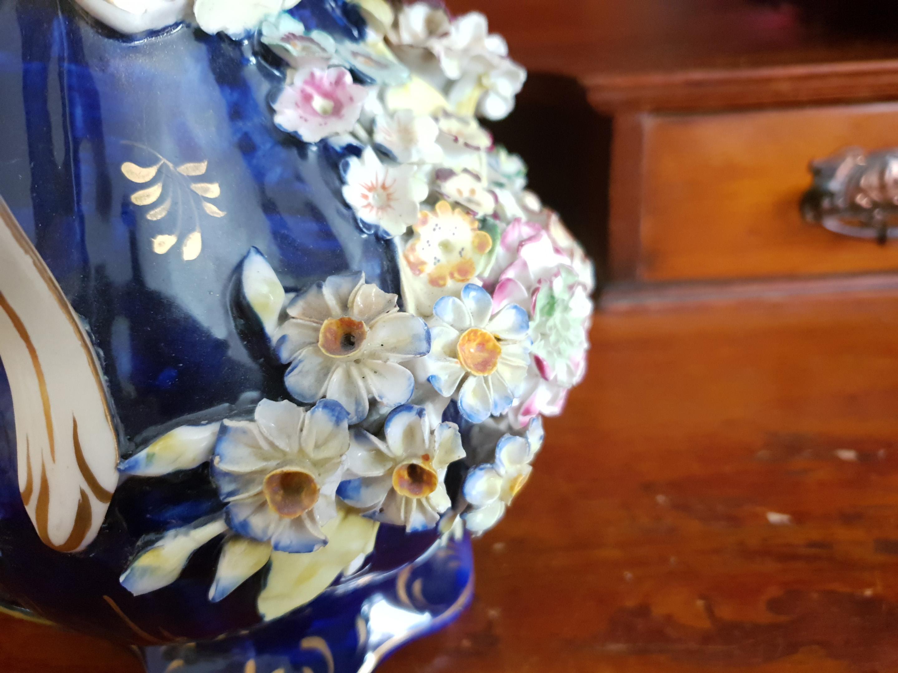 Coalport 19th Century Encrusted Coalbrookdale Blue Vases For Sale 2