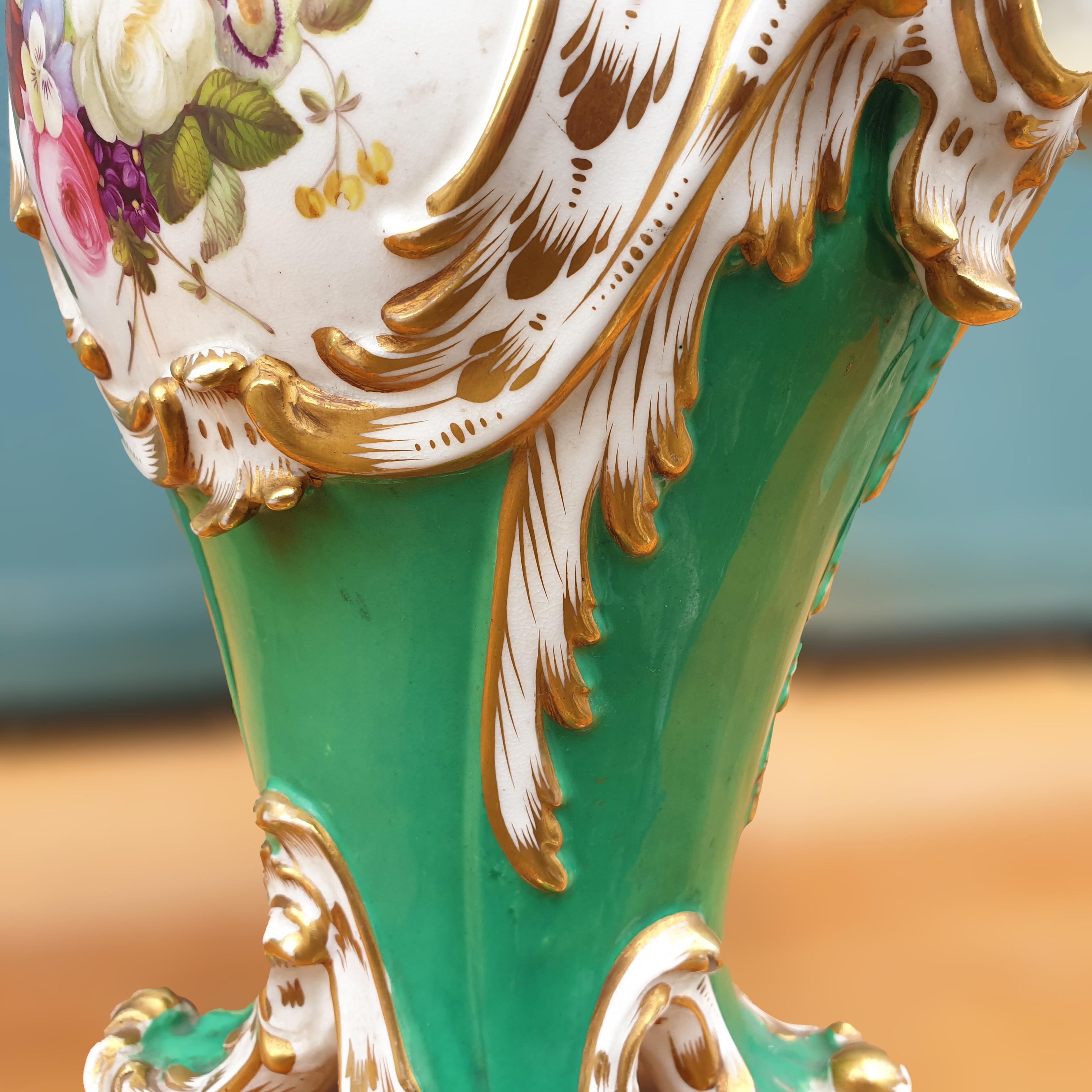 Coalport 19th Century Hand Painted Green Rococo Style Vase For Sale 5