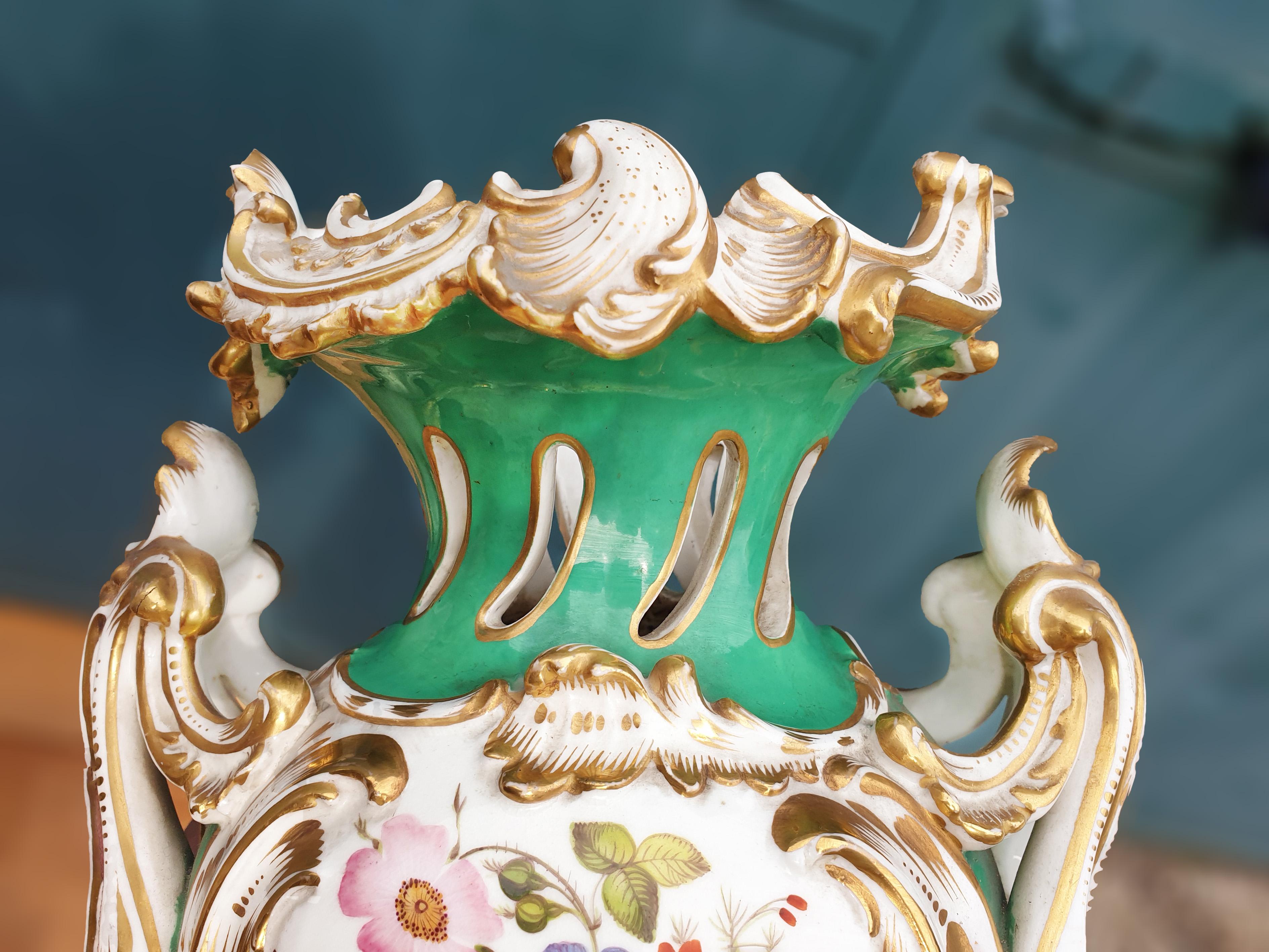 Coalport 19th Century Hand Painted Green Rococo Style Vase For Sale 6