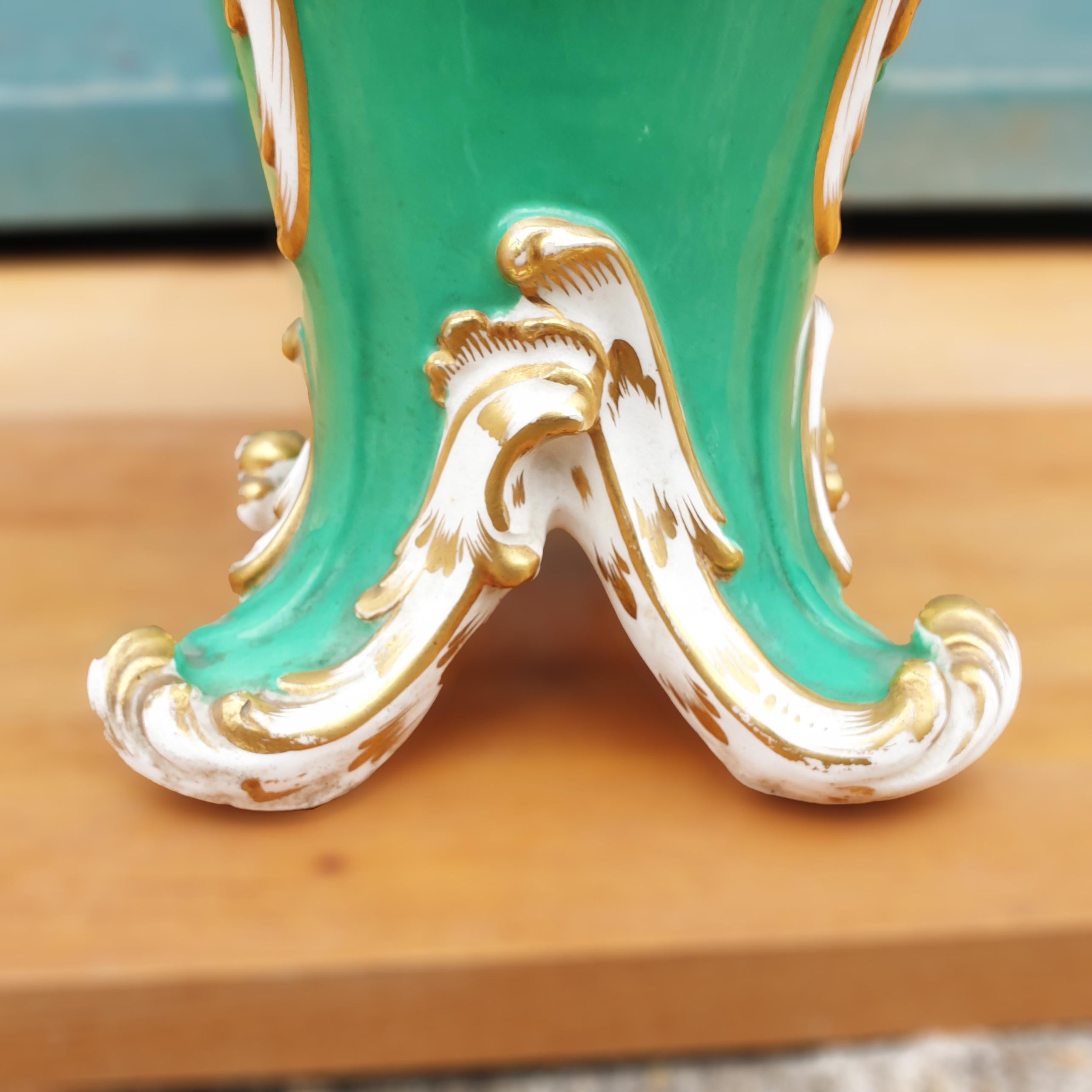 Coalport 19th Century Hand Painted Green Rococo Style Vase For Sale 1