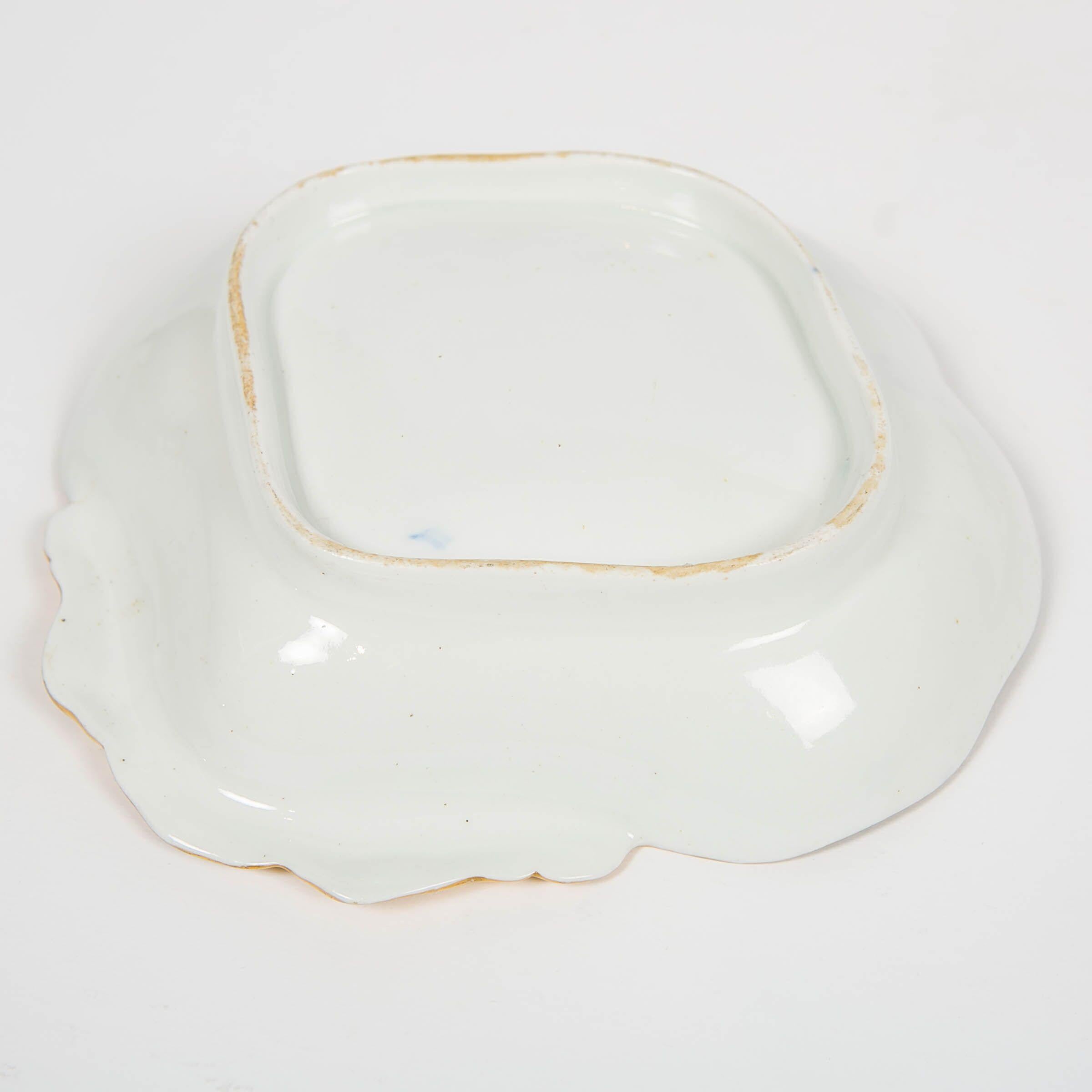 Coalport Admiral Nelson Shell Shaped Dishes, England, circa 1810 2