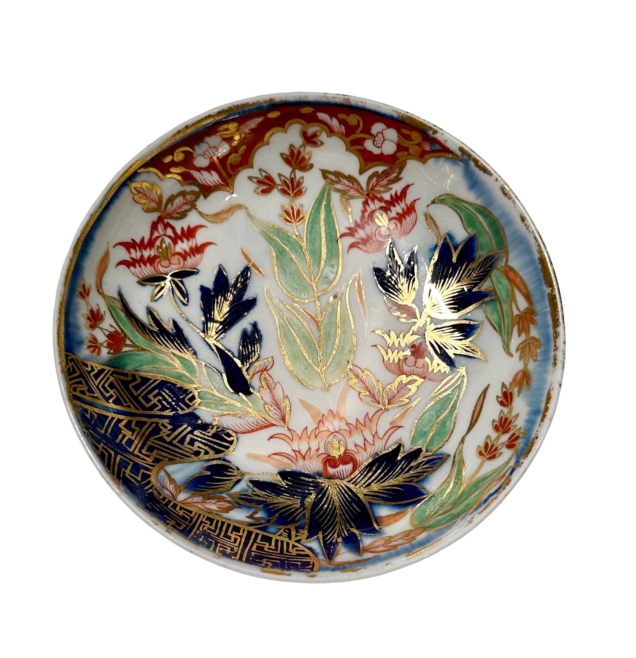 English Coalport Antique Saucer For Sale