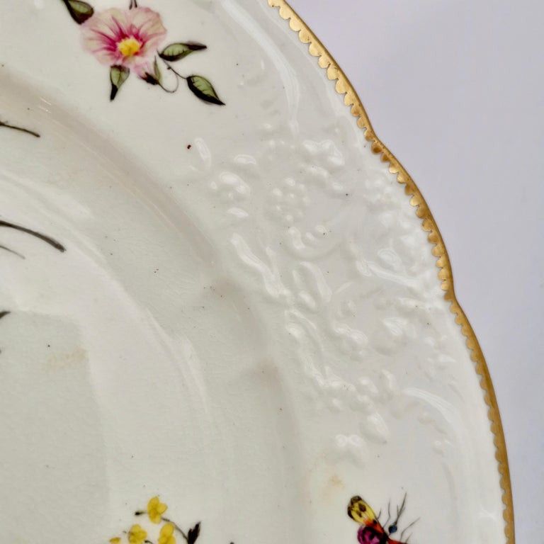 Coalport Blind Moulded Porcelain Plate, White, Flowers and Butterflies, ca 1815 In Good Condition For Sale In London, GB