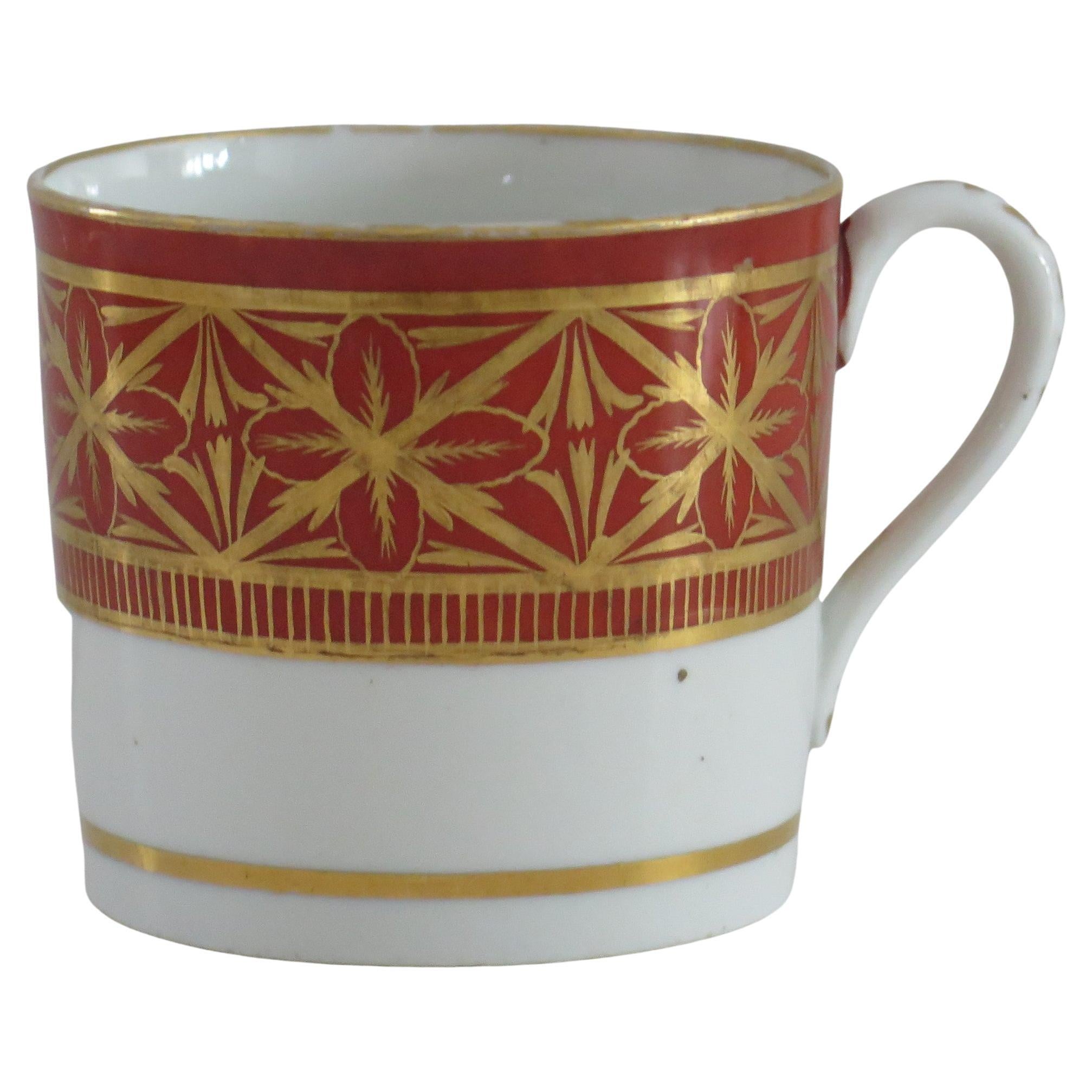 George III Coalport Coffee Can Porcelain Hand Painted and Gilded Pattern, circa 1810 For Sale