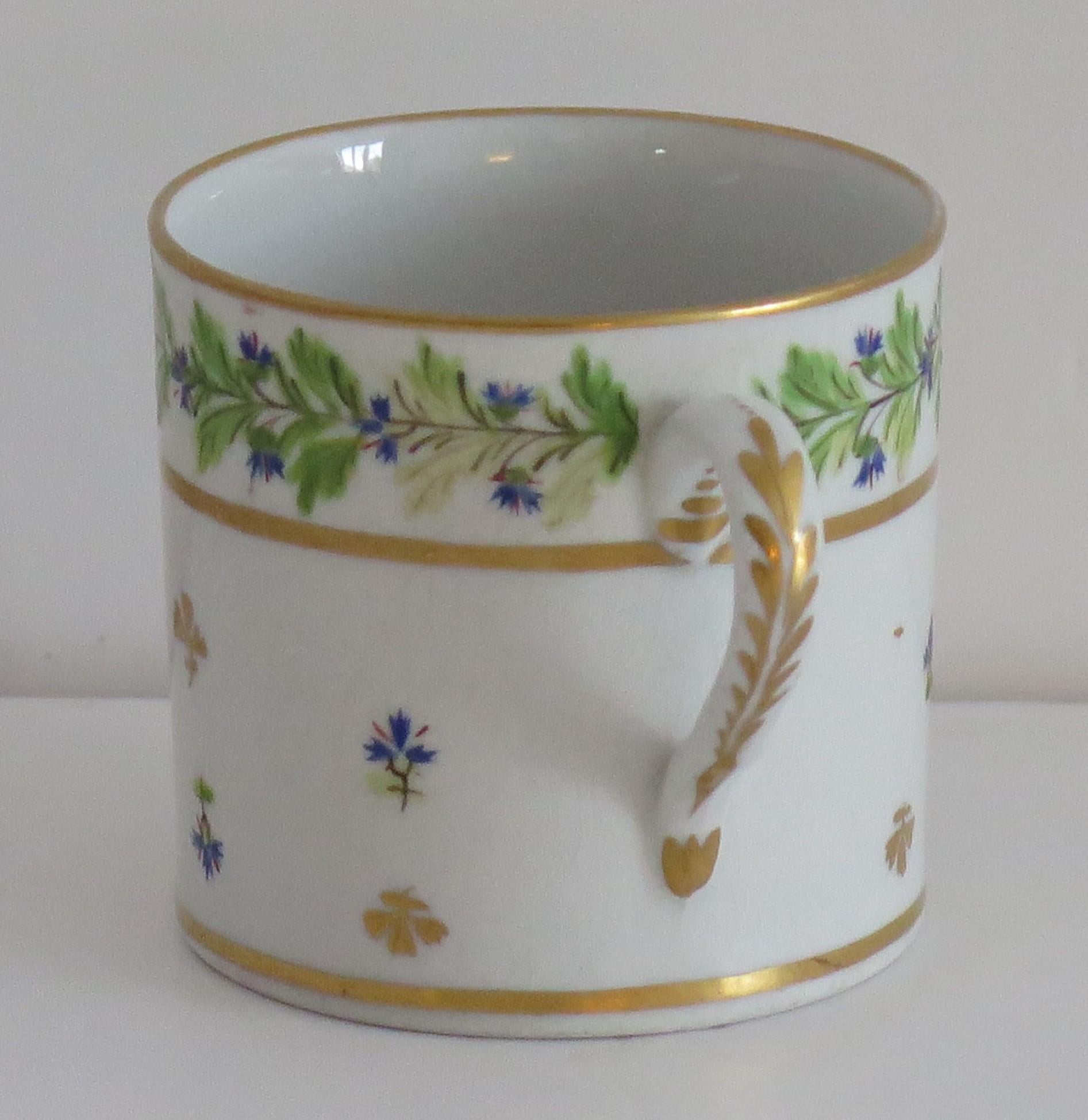 Coalport-Kaffeekanne aus handbemaltem Porzellan mit Kornblumenmuster, um 1805 (Englisch) im Angebot