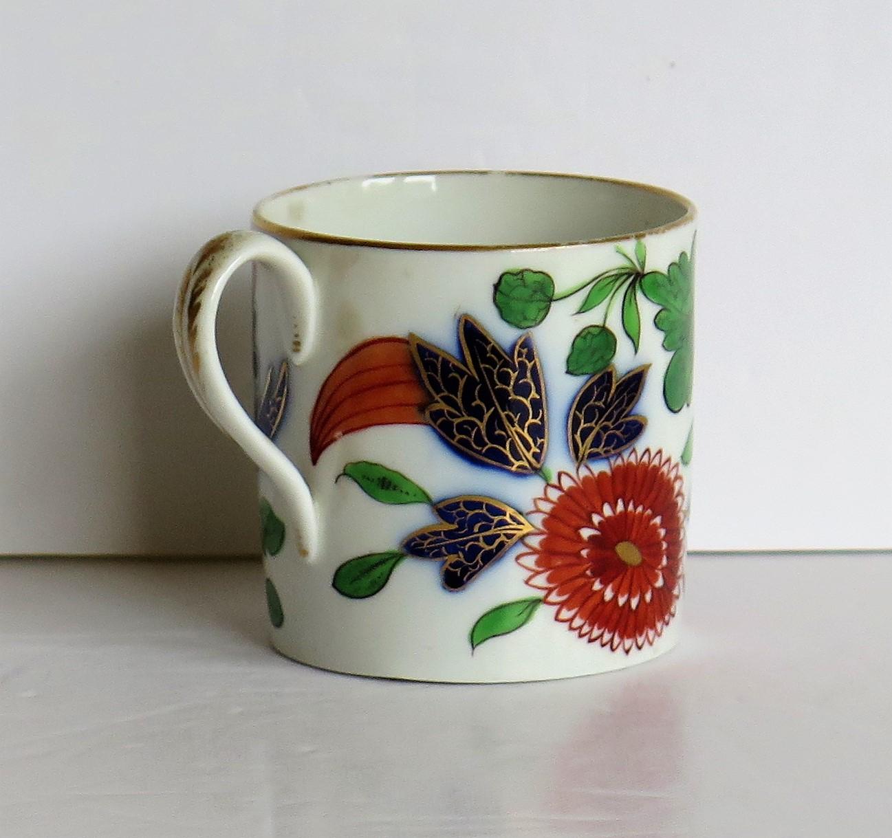 George III Coalport Coffee Can Porcelain Hand Painted Gilded Bold Imari Pattern, circa 1808