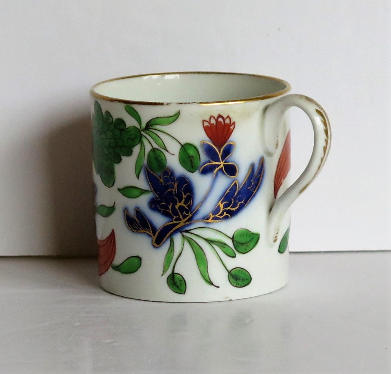 Coalport Coffee Can Porcelain Hand Painted Gilded Bold Imari Pattern, circa 1808 1