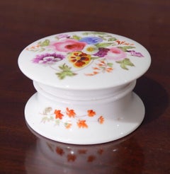 Coalport Cosmetics Box, Flowers, circa 1835