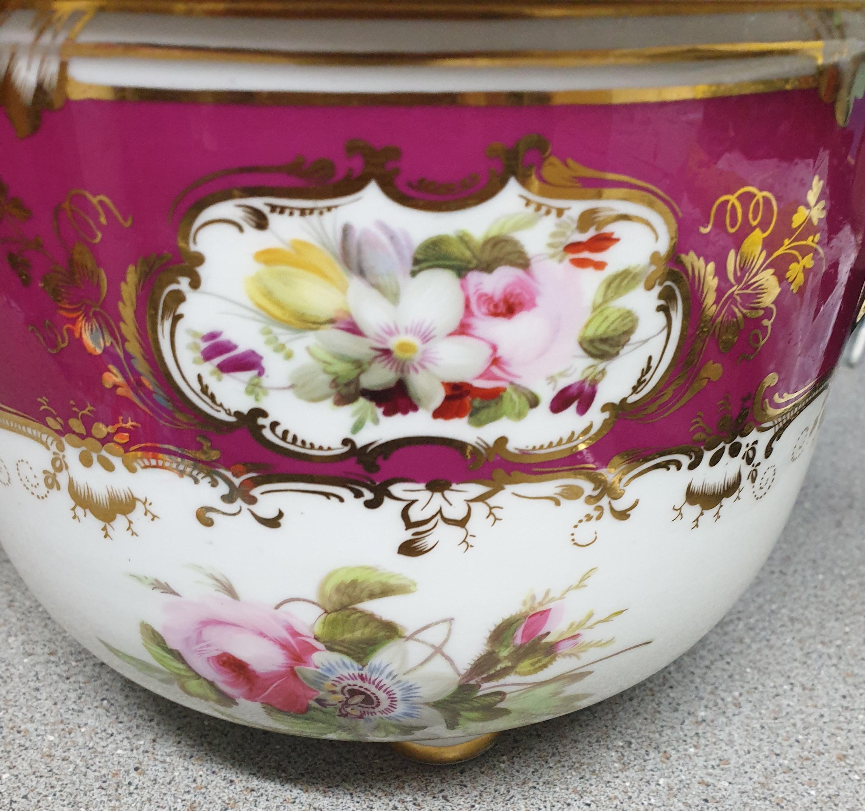 English Royal Red Floral Coalport Dessert Service, circa 1840 With Ice Pails  For Sale 2