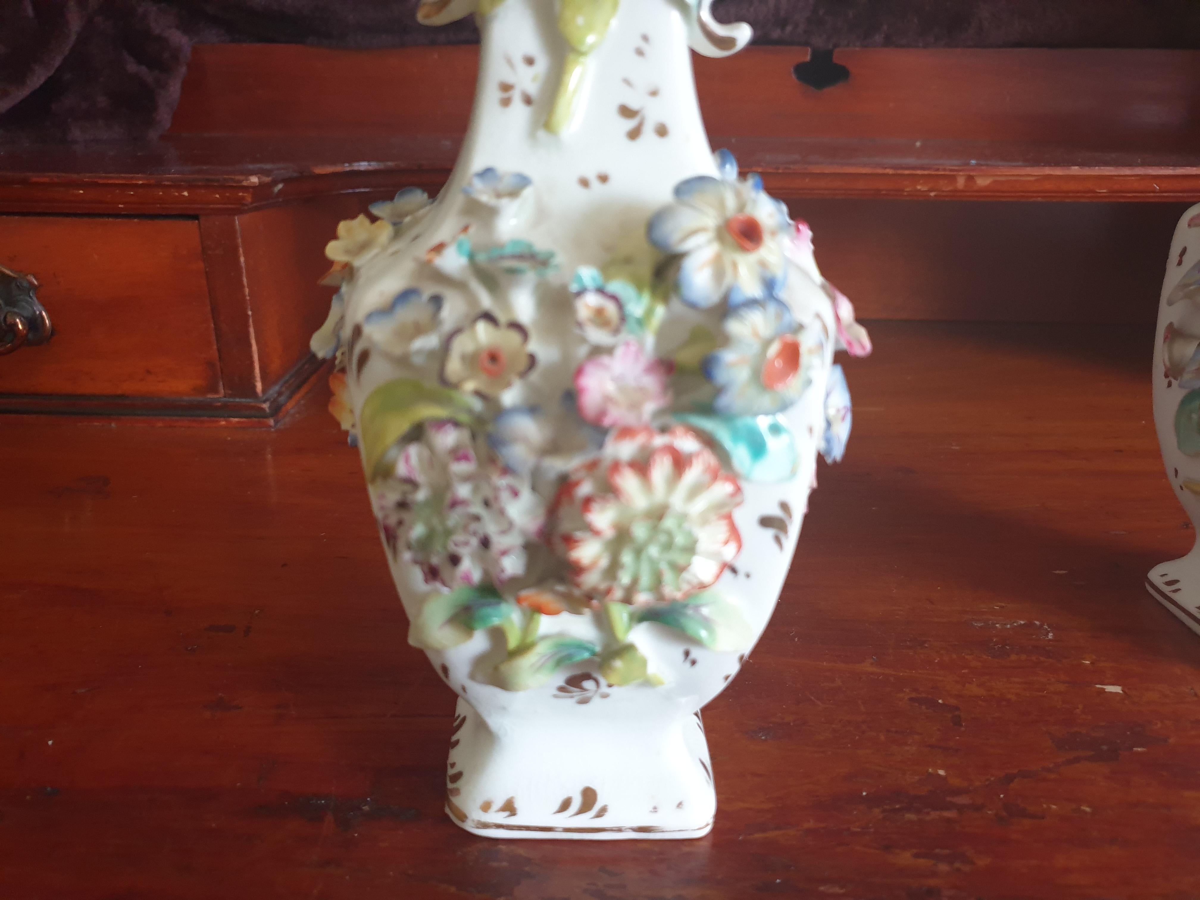 Coalport Encrusted Flower 19th Century Vases Twin Handled For Sale 10