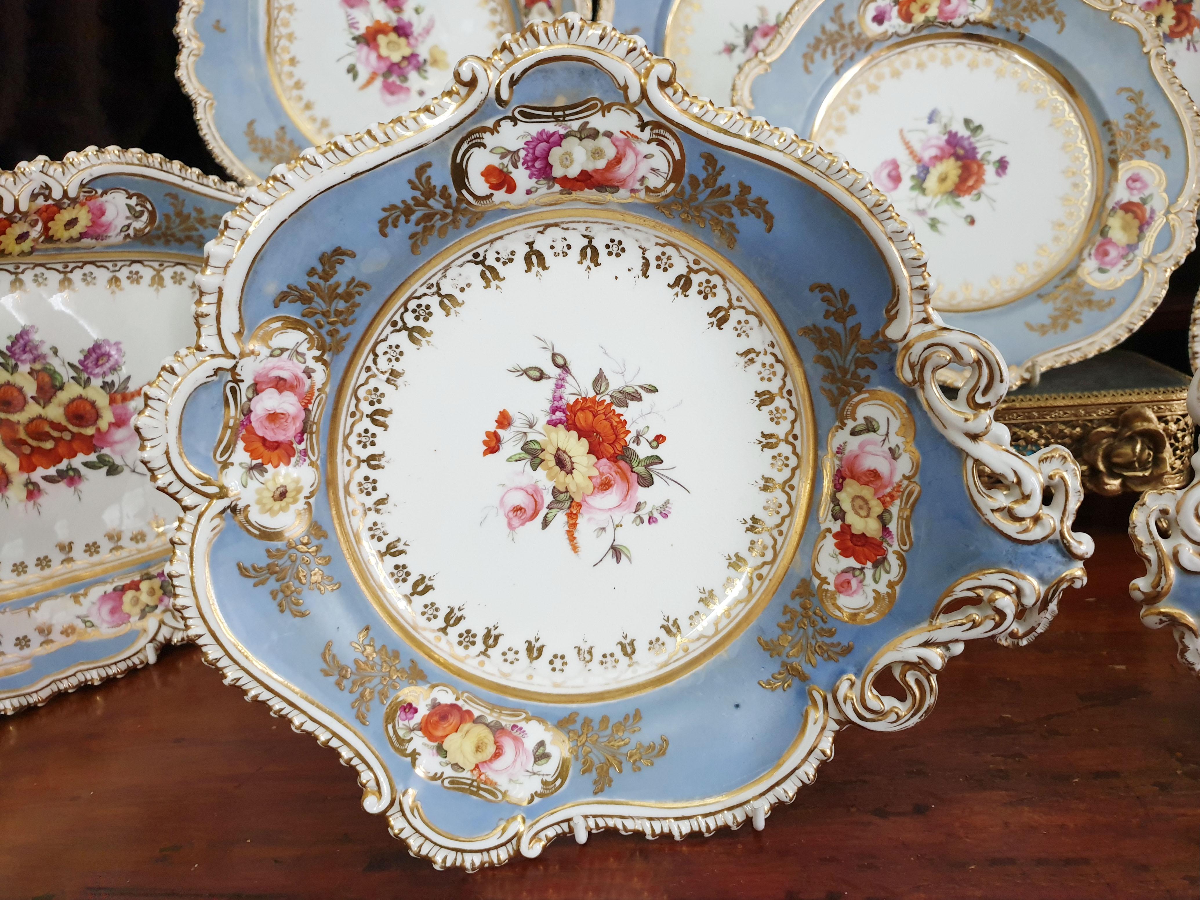 English Coalport Georgian Handpainted Dessert Service For Sale