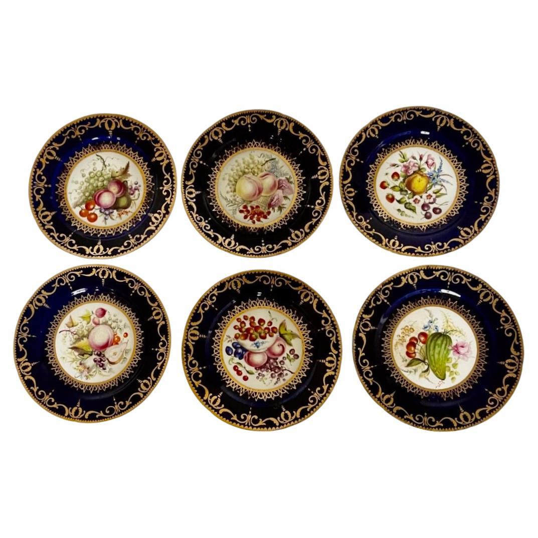 Platos del Desierto de Porcelana Pintada a Mano de Coalport de Frutas y Flores, circa 1805