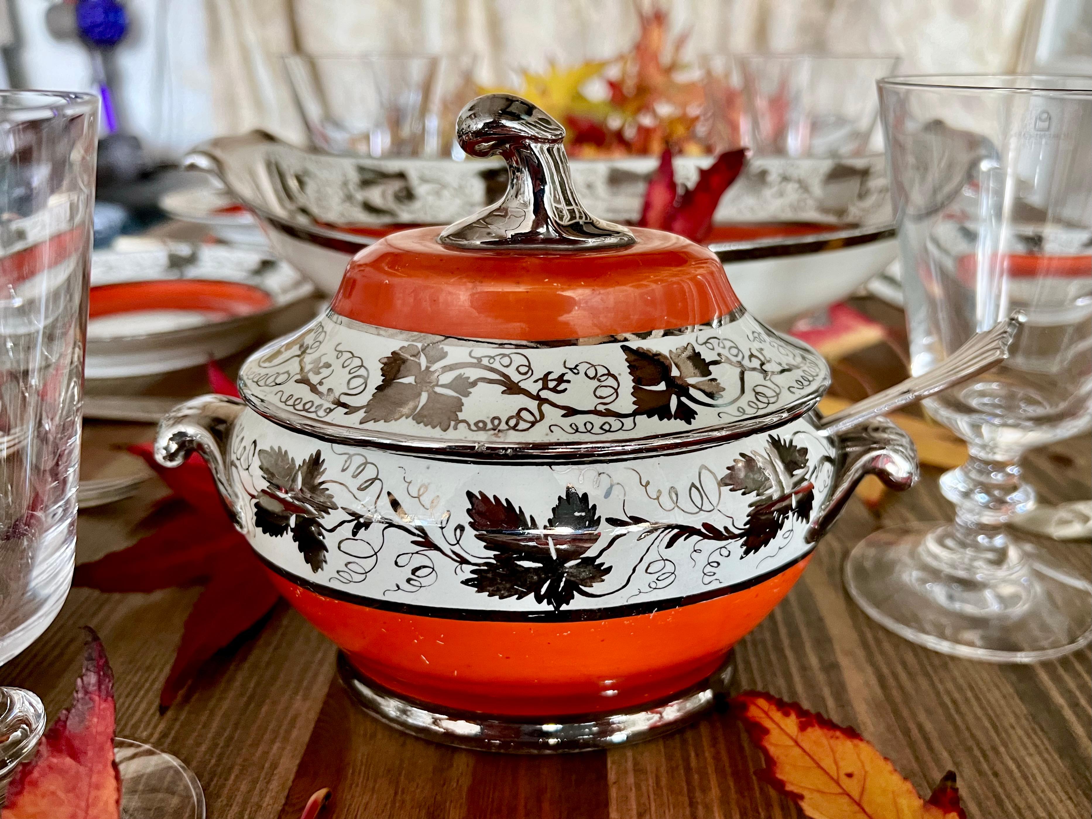 Servicio de postre de perlas John Rose de Coalport, naranja con vides plateadas, ca. 1800 Británico en venta