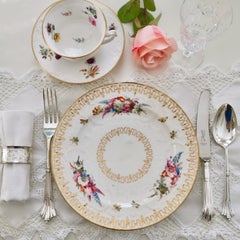 Coalport John Rose Plate, Flower Head Moulding, Regency, circa 1815